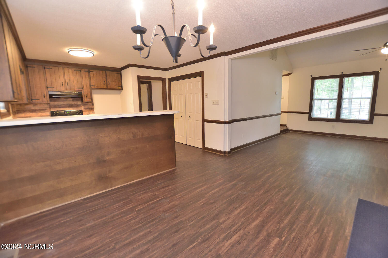 1204 Roundtree Drive