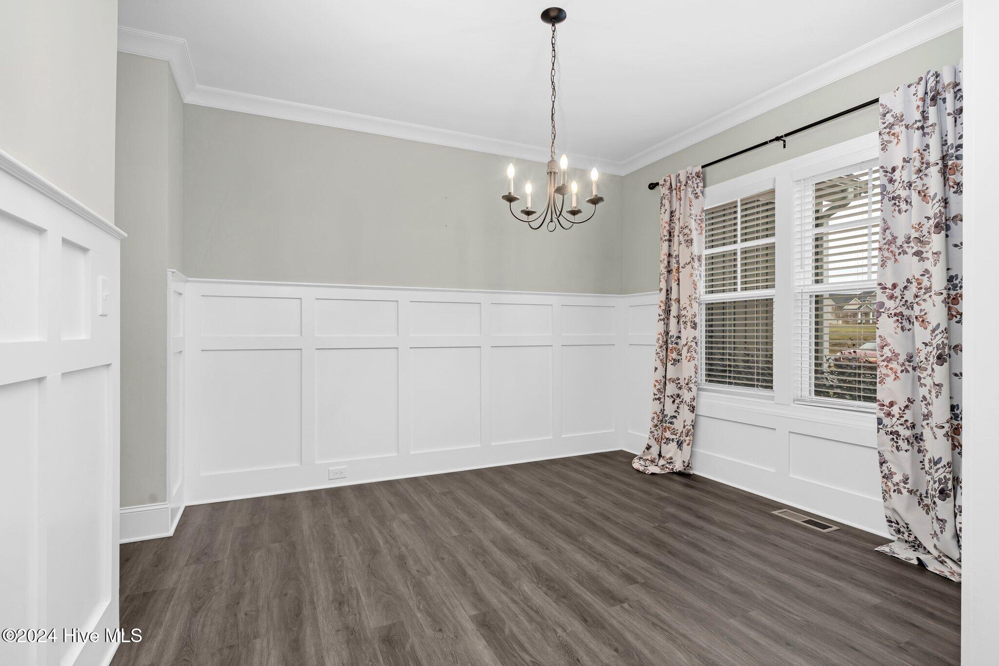 406 Duck Pond Road