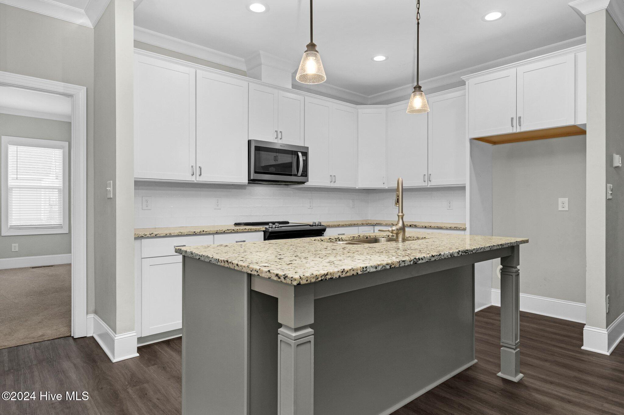 406 Duck Pond Road