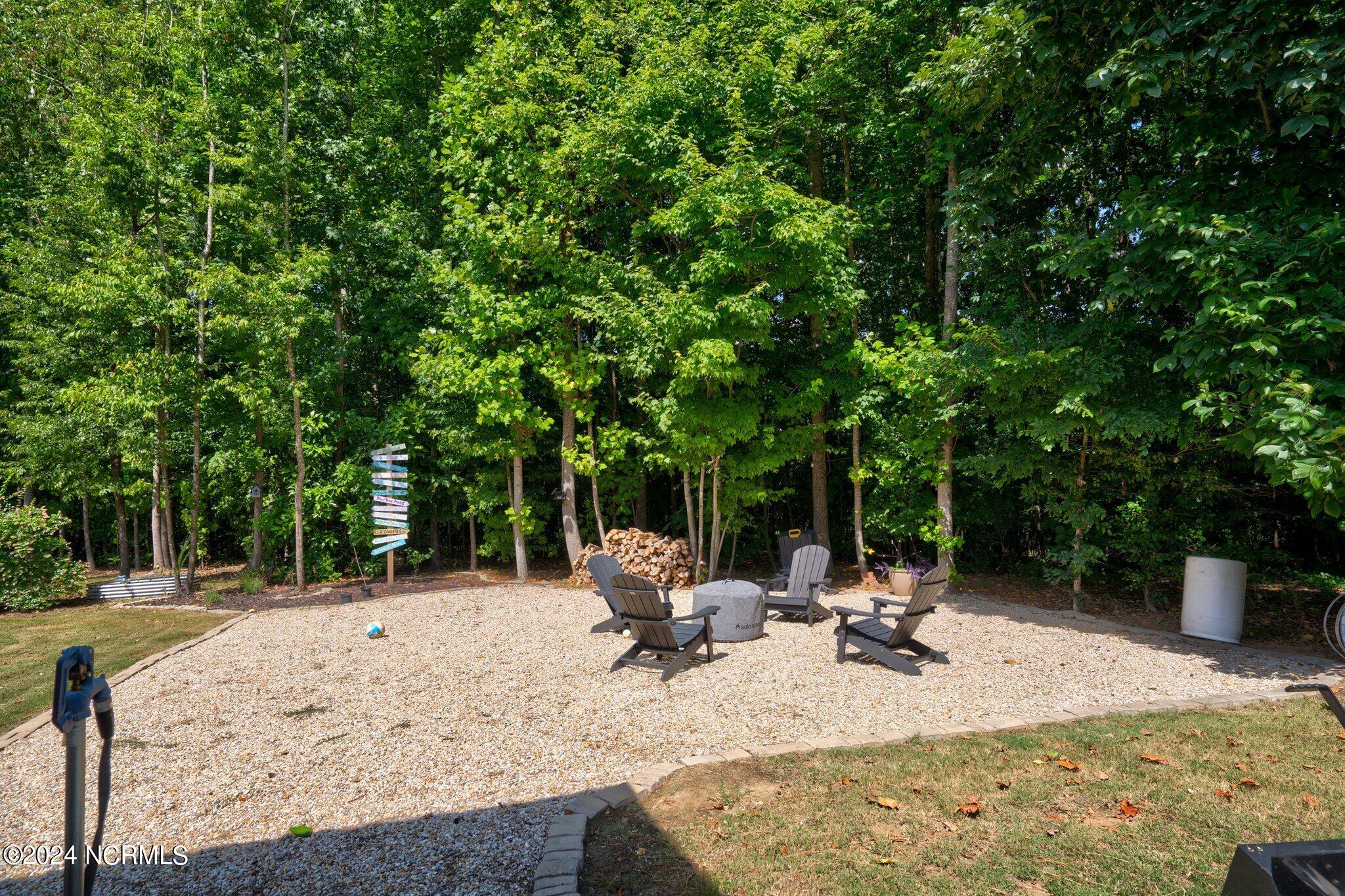 406 Duck Pond Road