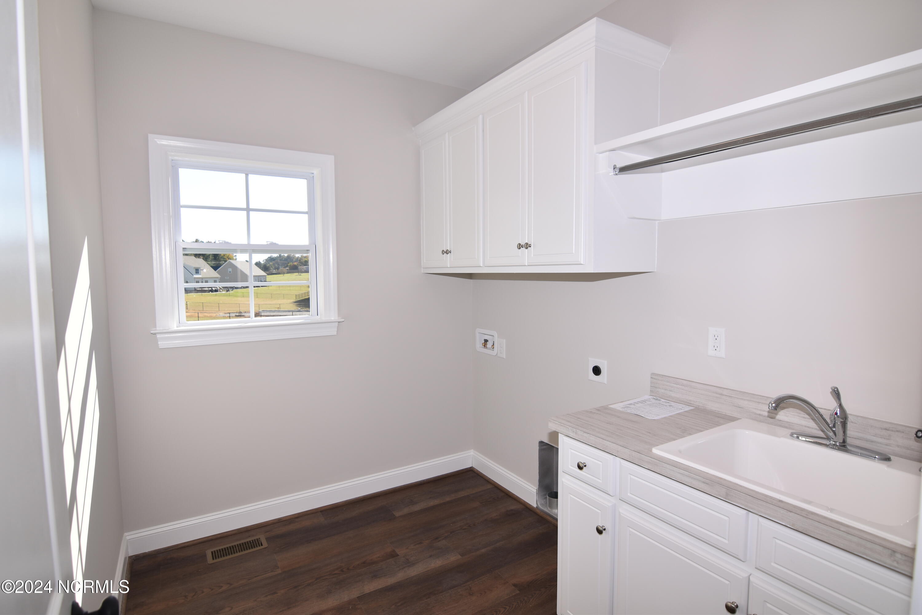 7291 Twin Pines Road