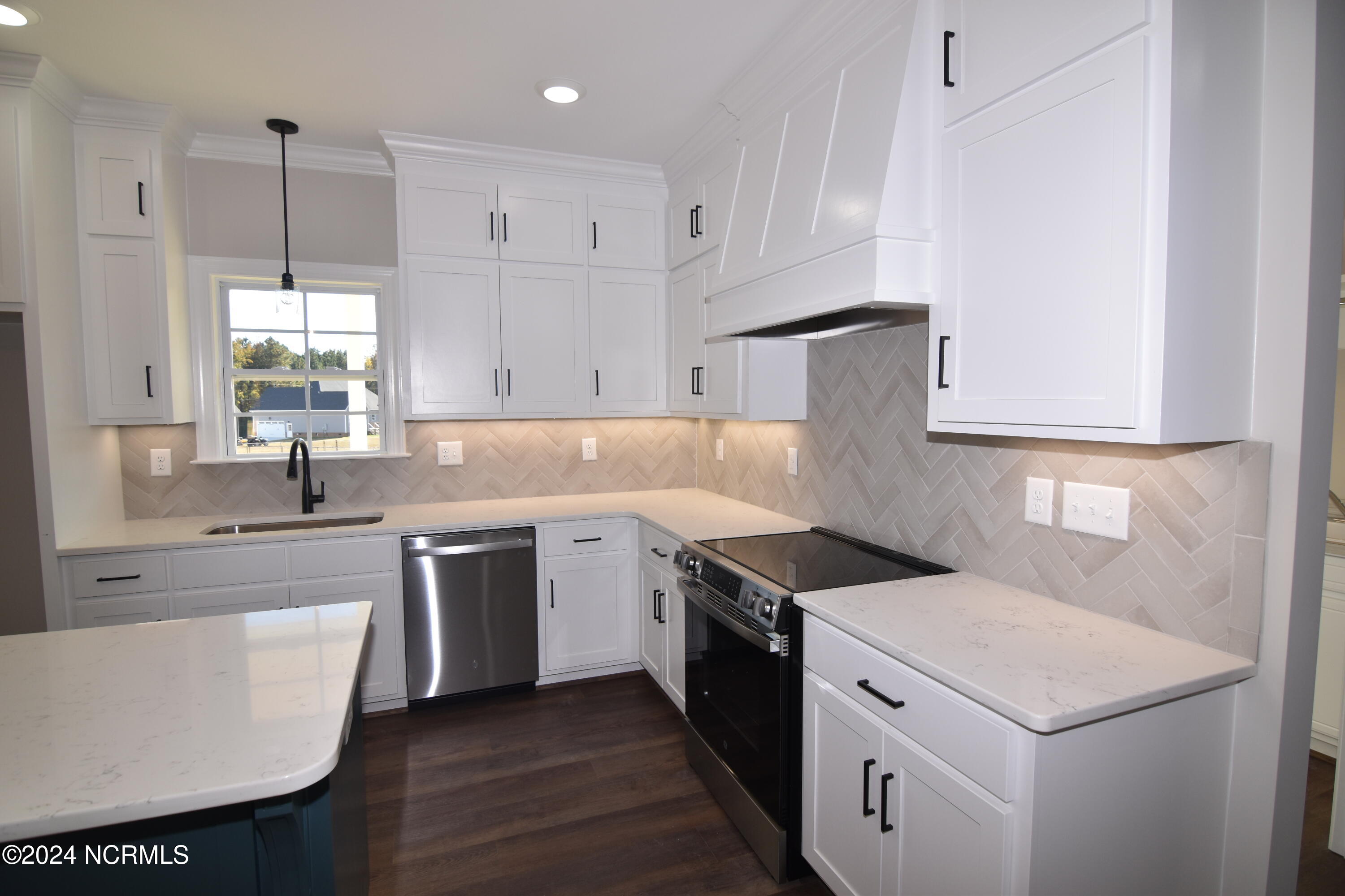 7291 Twin Pines Road