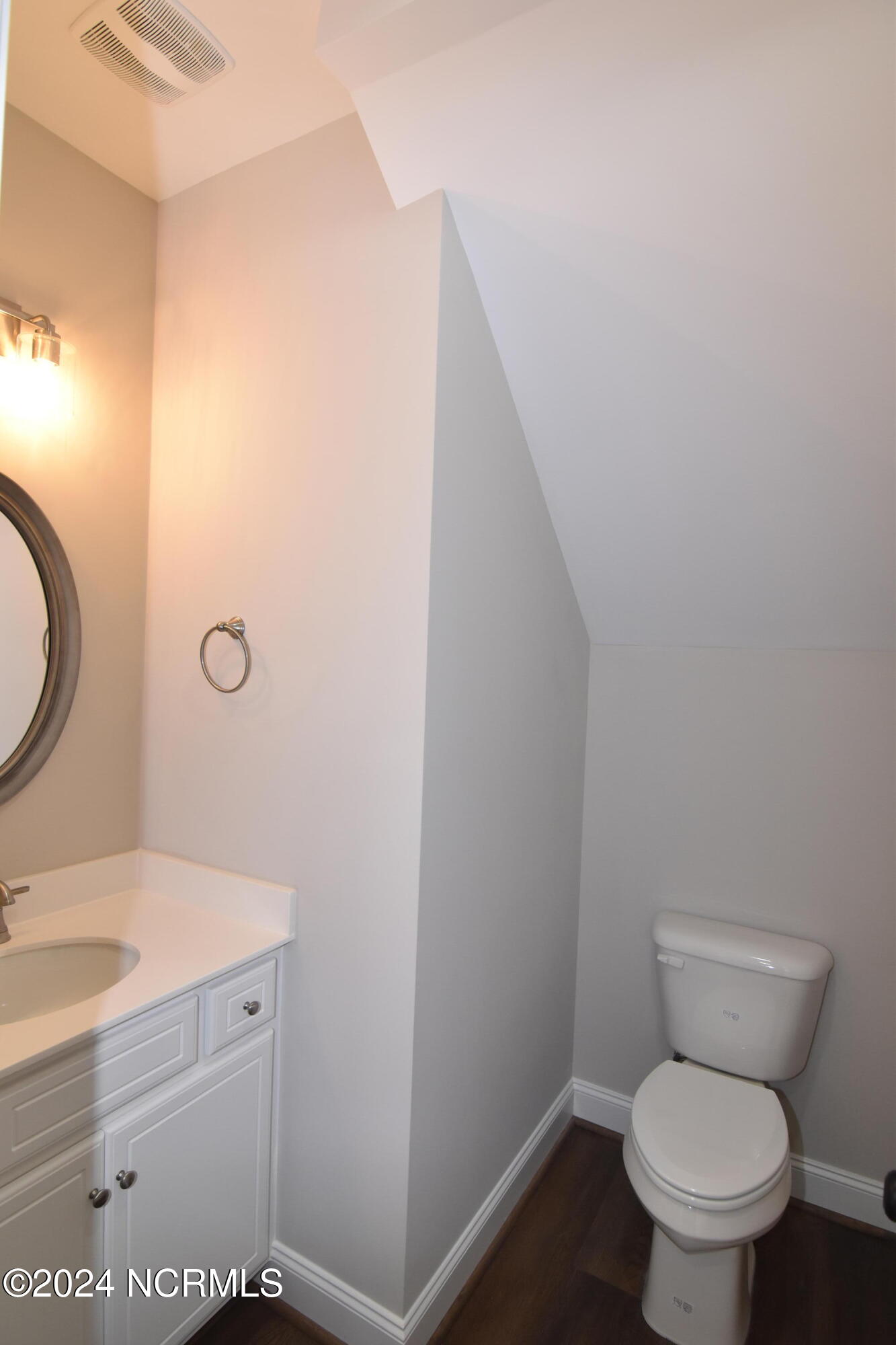 7291 Twin Pines Road