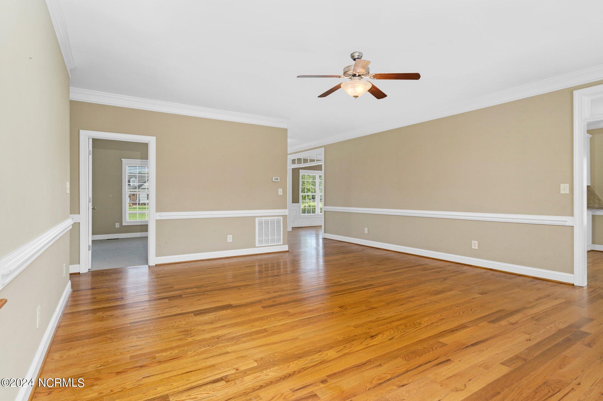 721 Hunters Pointe Road