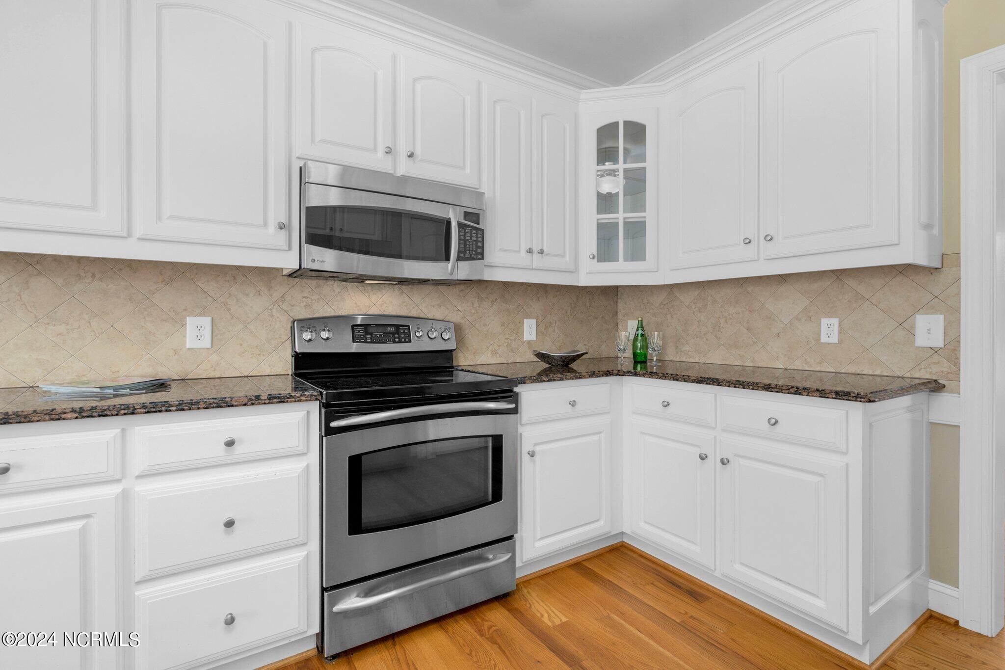 721 Hunters Pointe Road