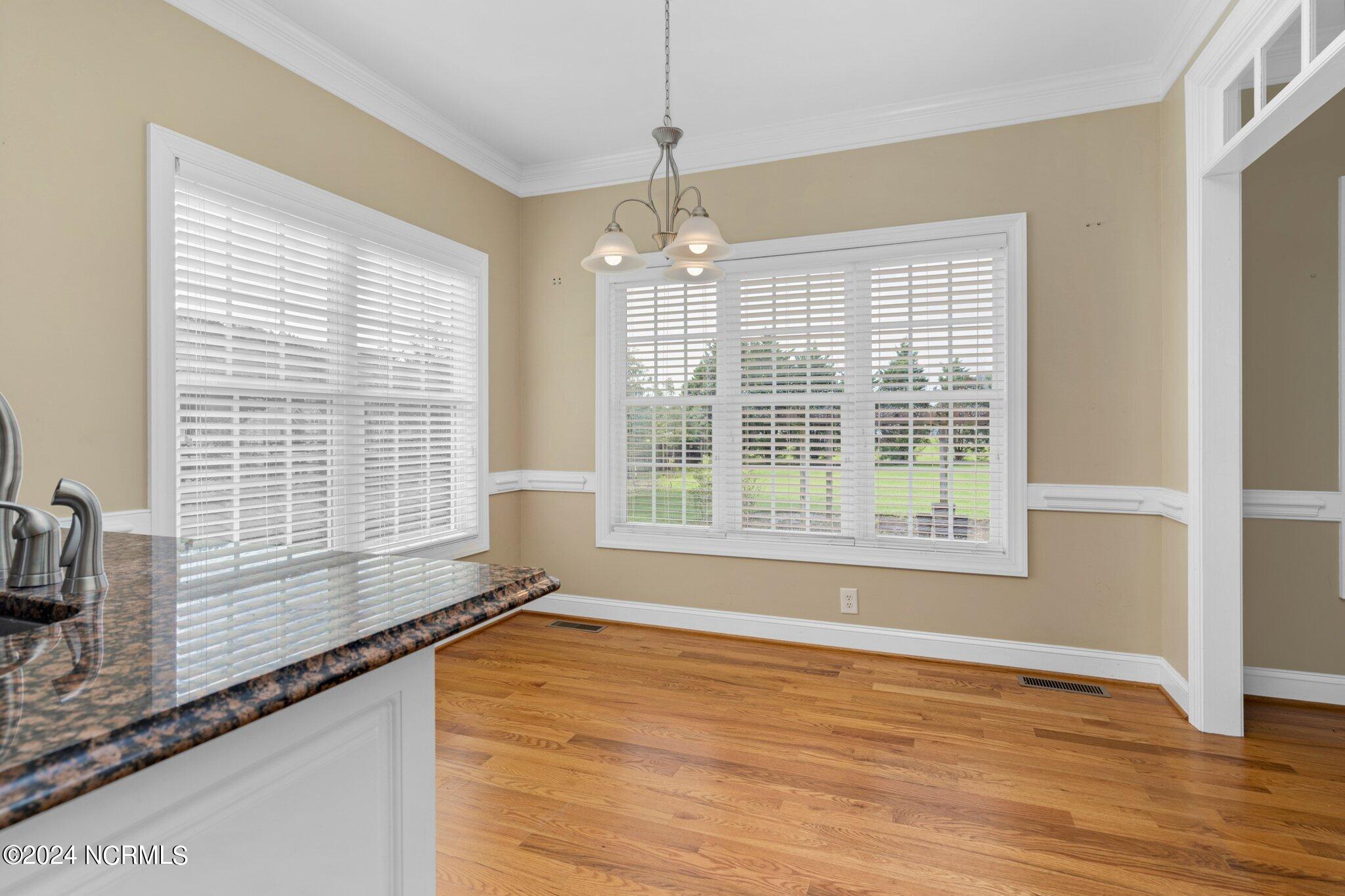 721 Hunters Pointe Road