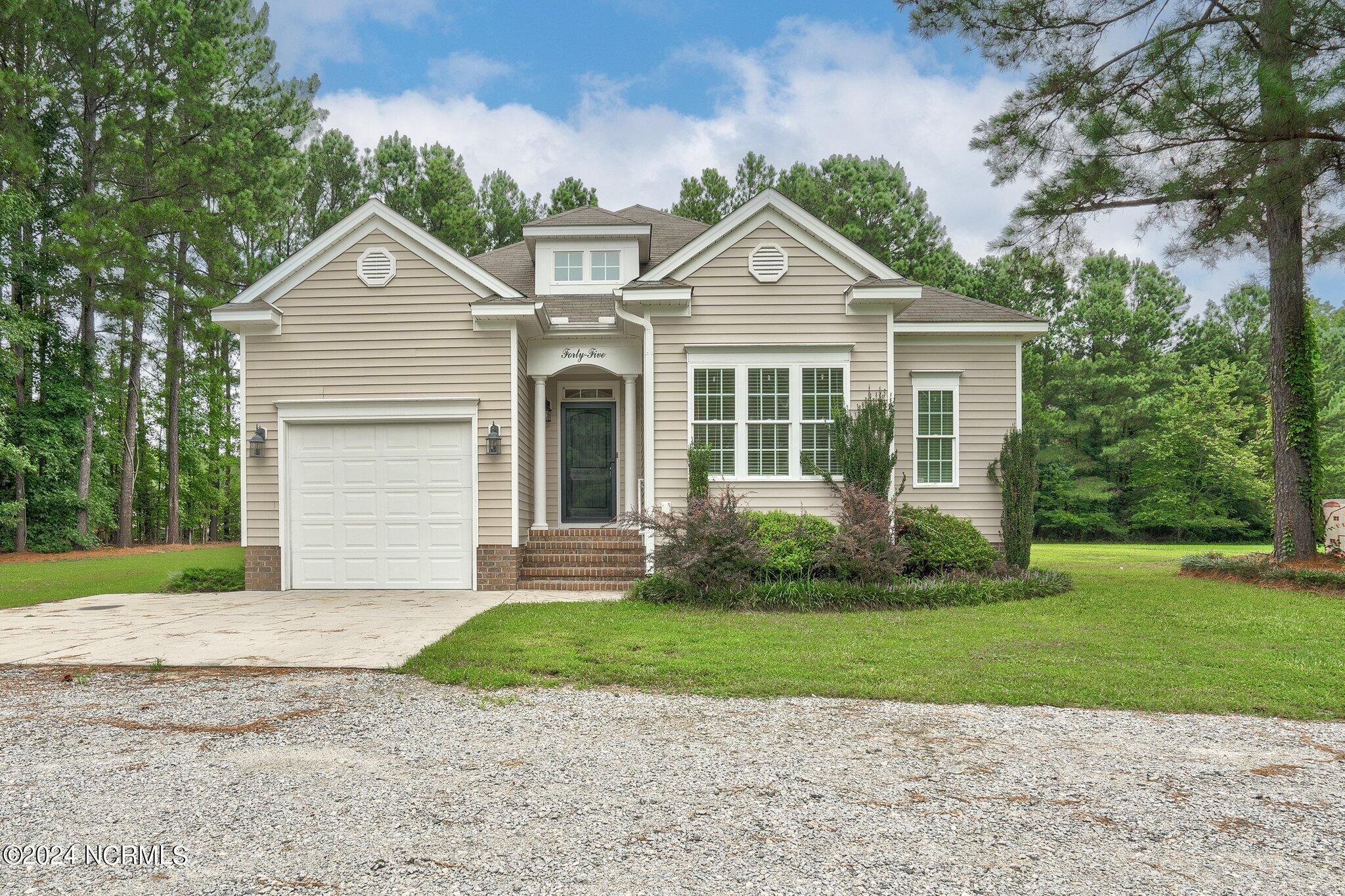45 Pond View Court