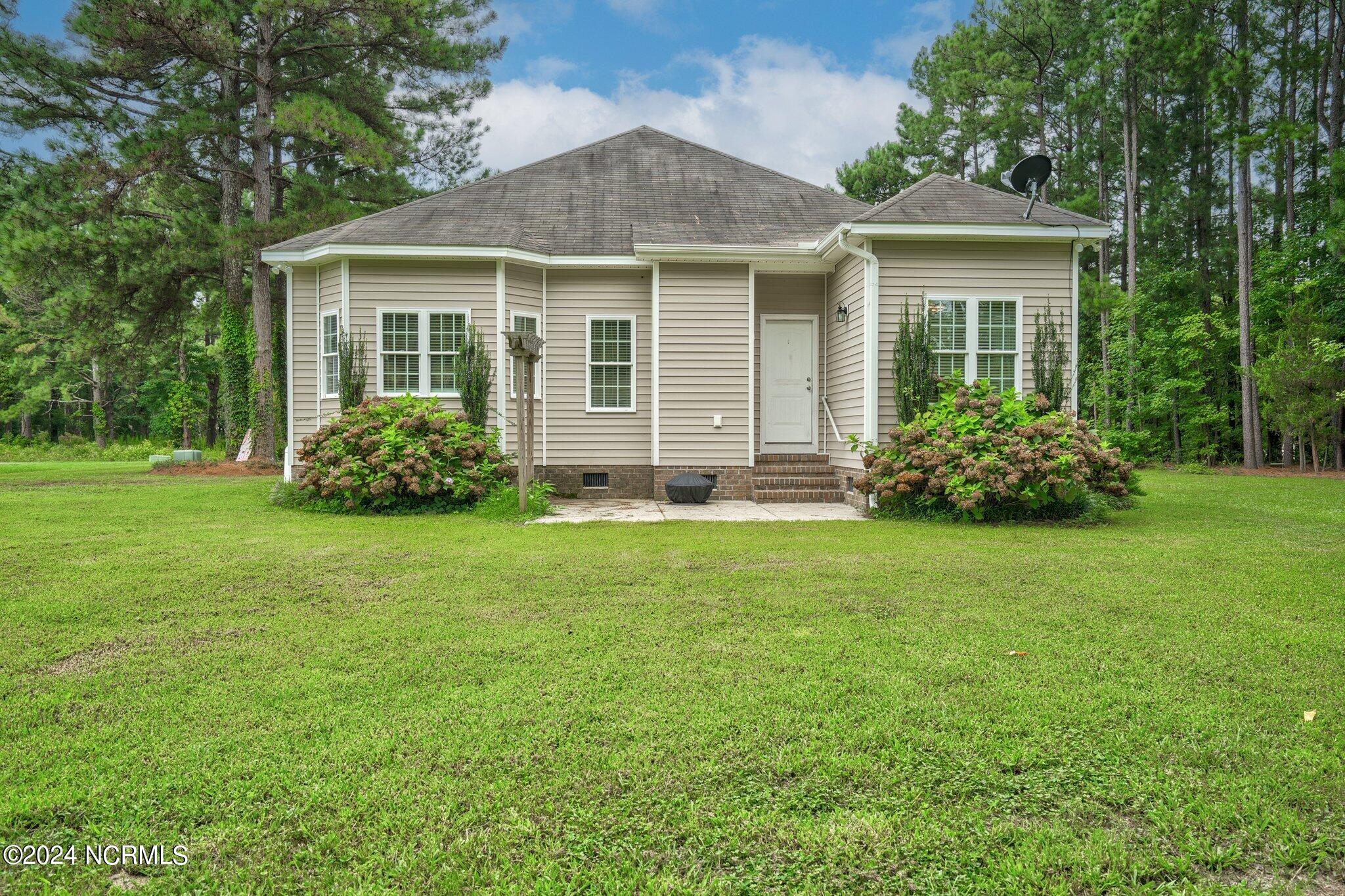 45 Pond View Court