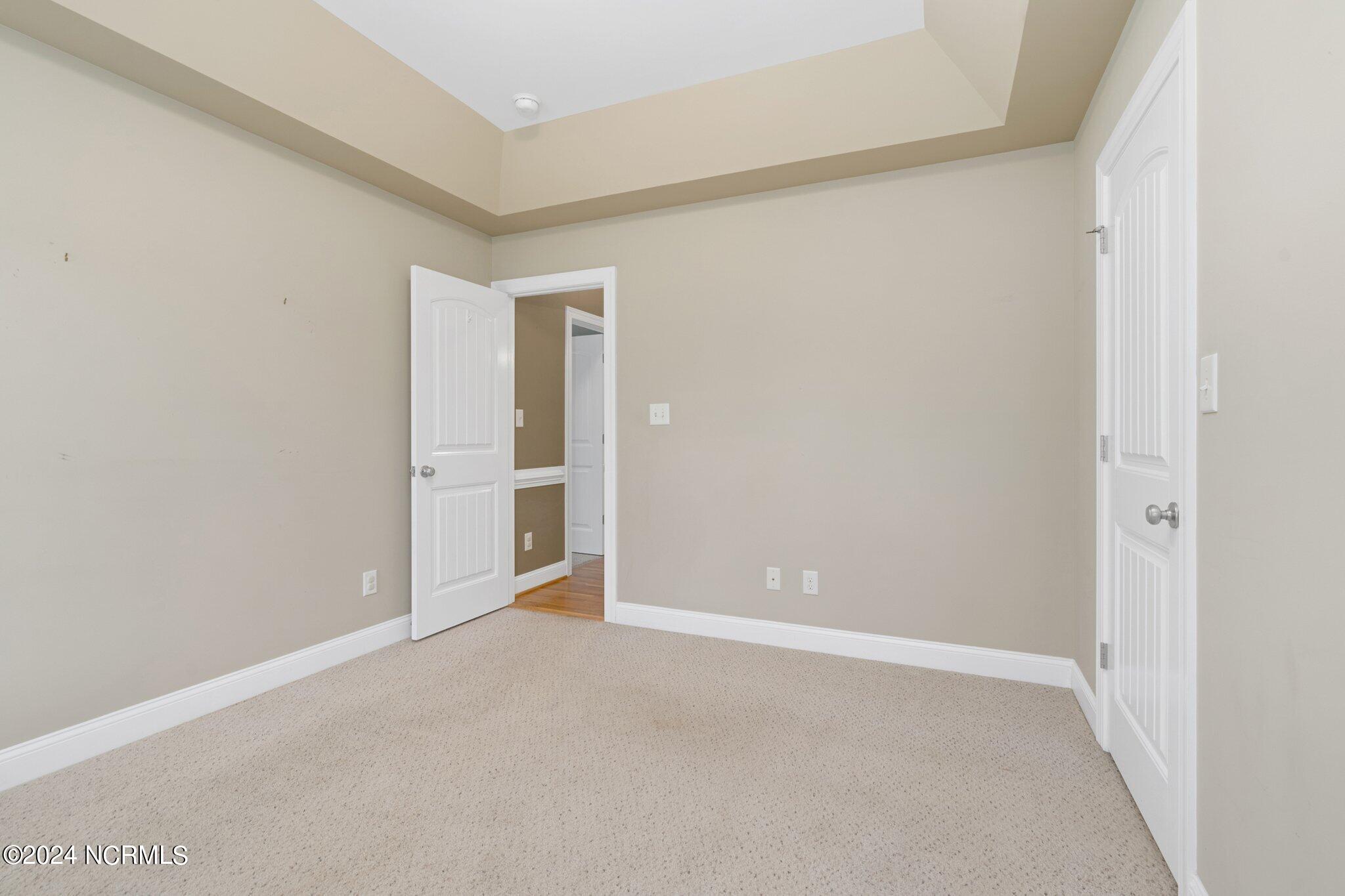 45 Pond View Court