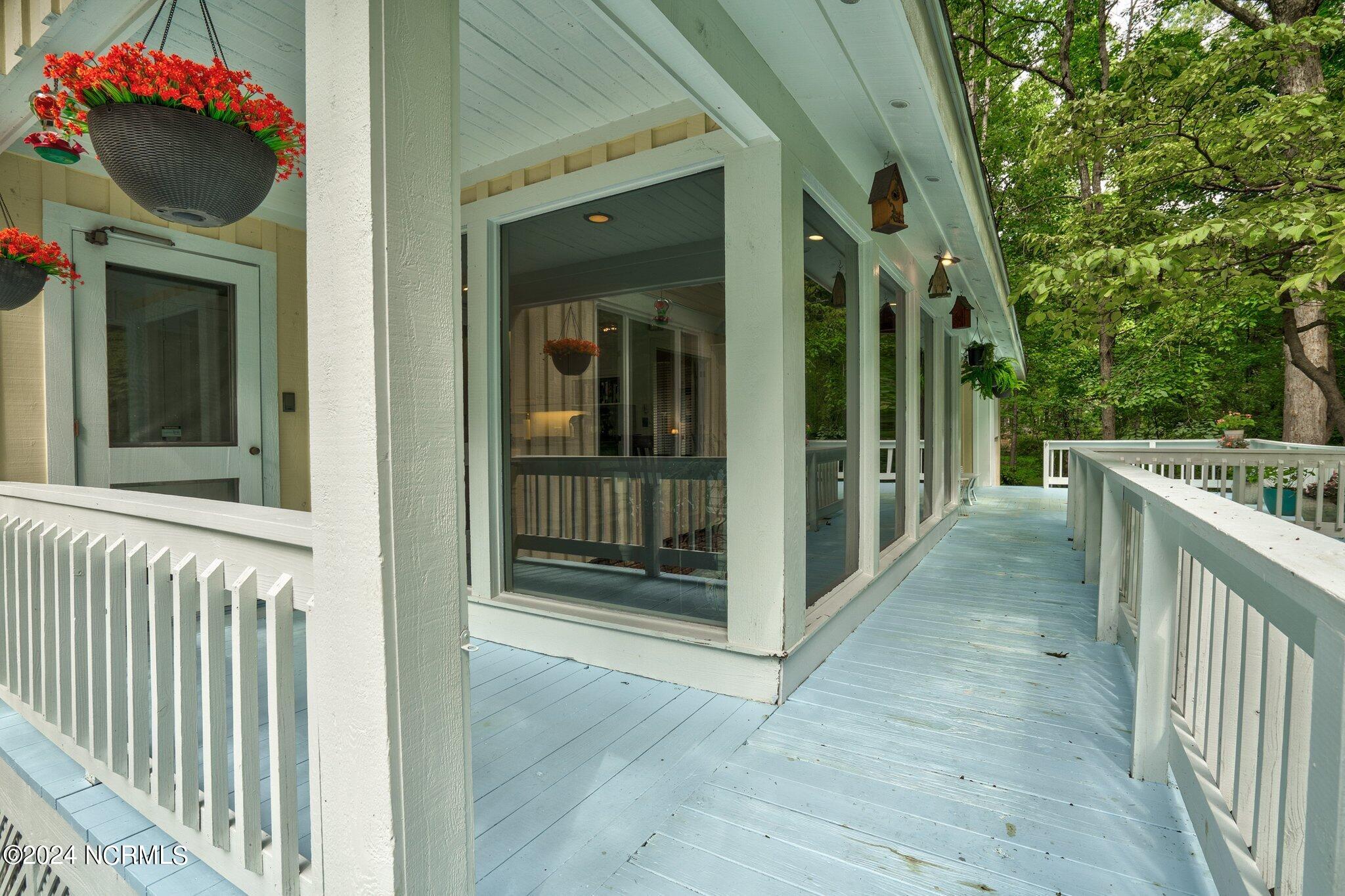 169 Candlewood Road