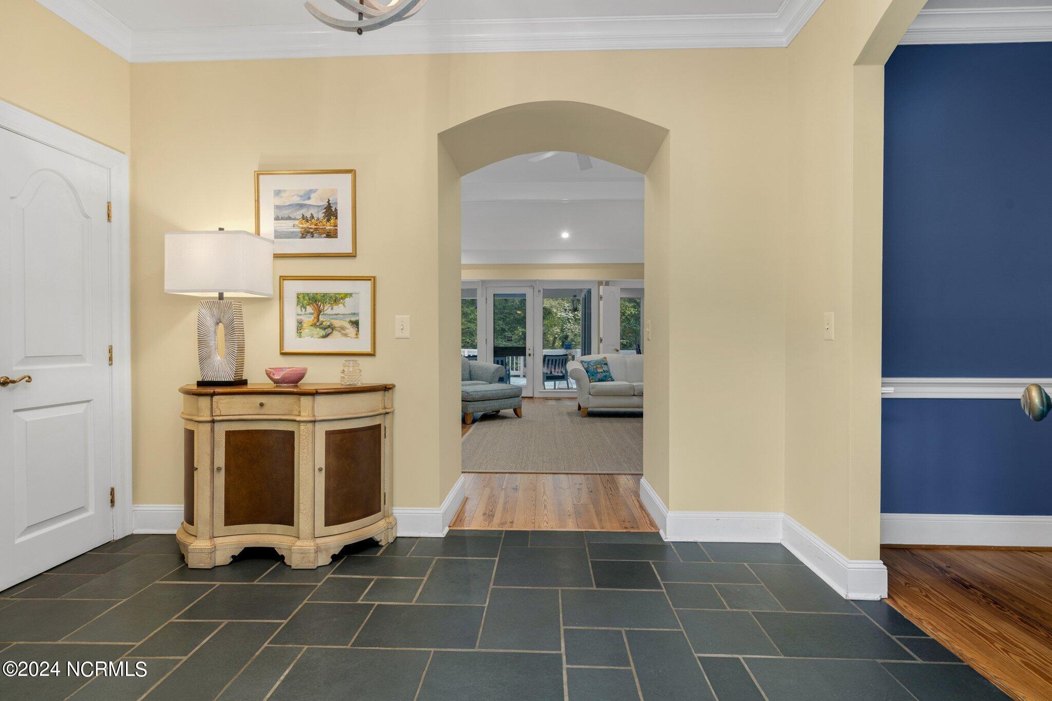169 Candlewood Road