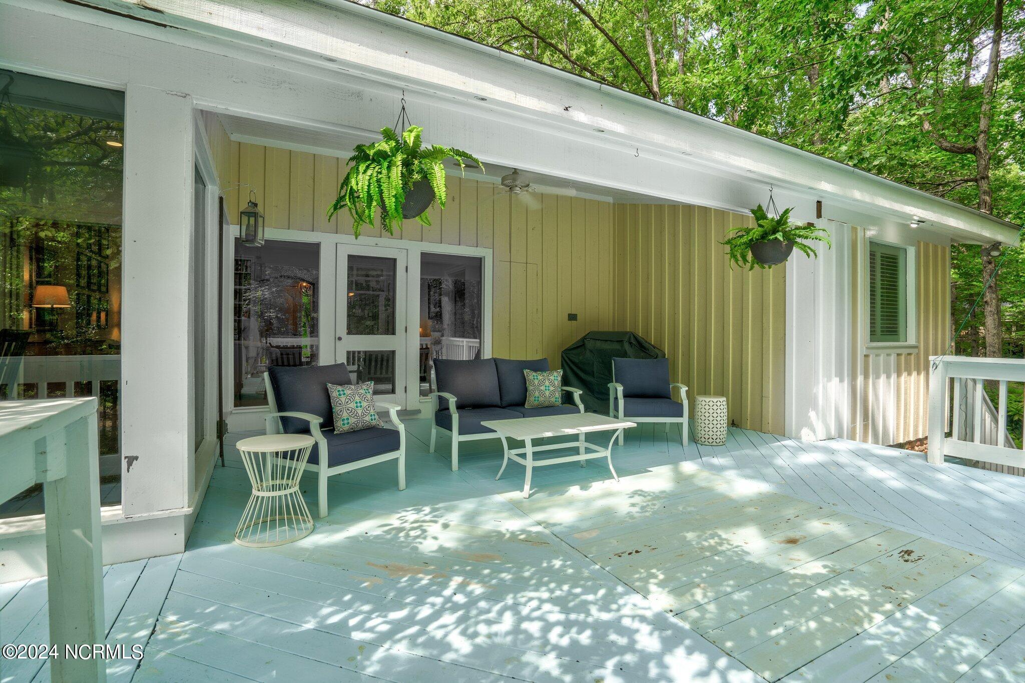 169 Candlewood Road