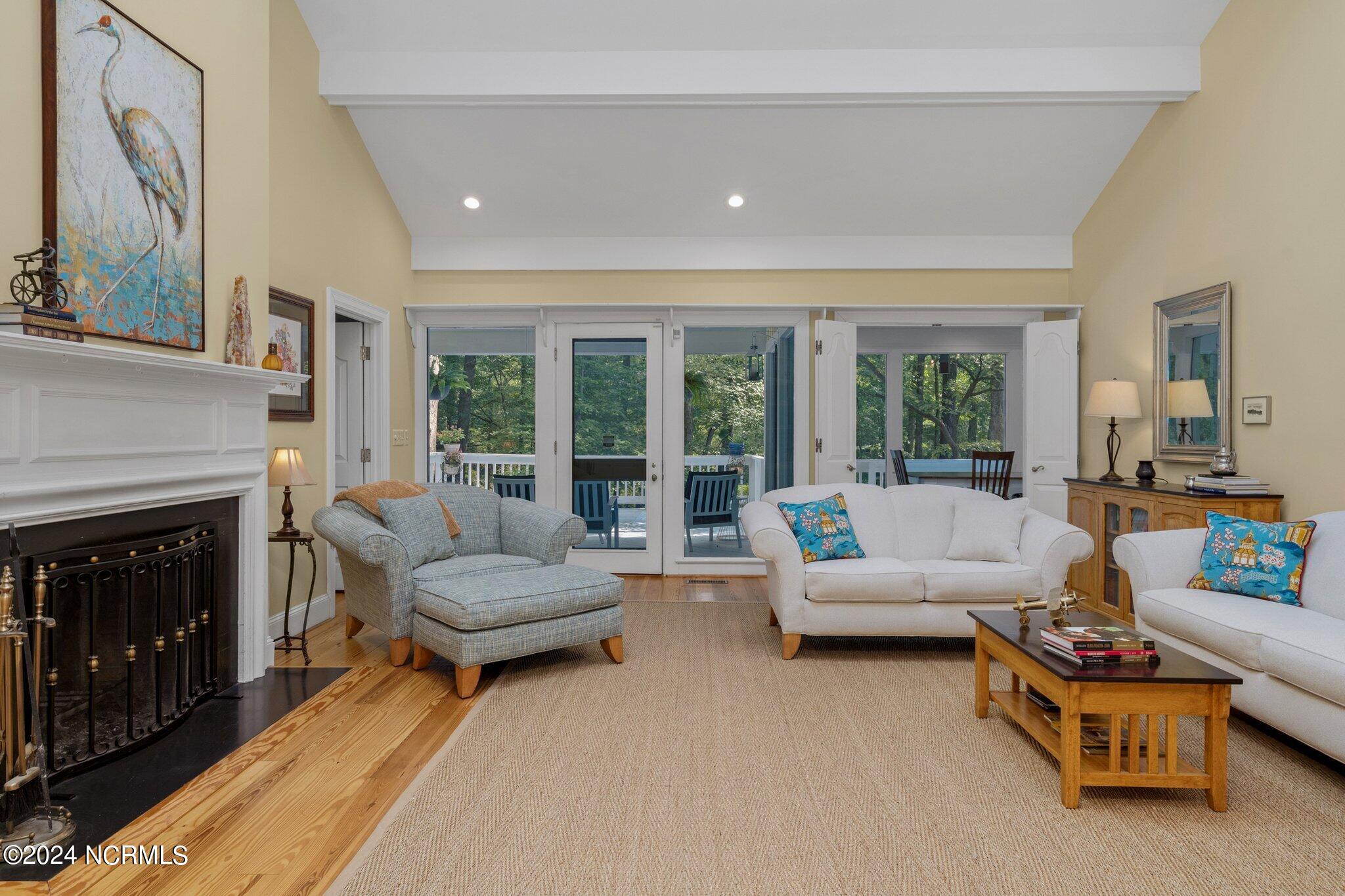 169 Candlewood Road