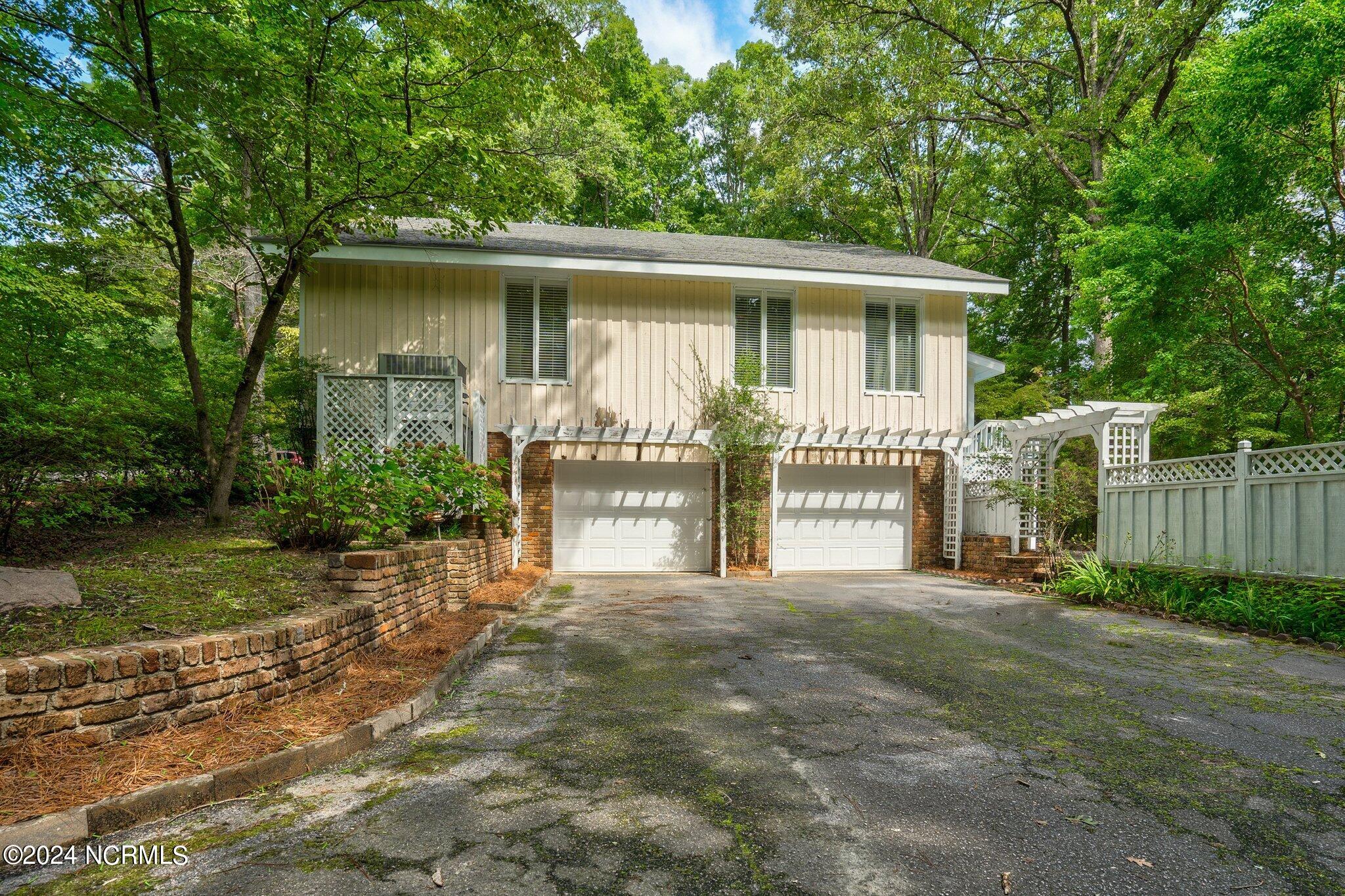 169 Candlewood Road