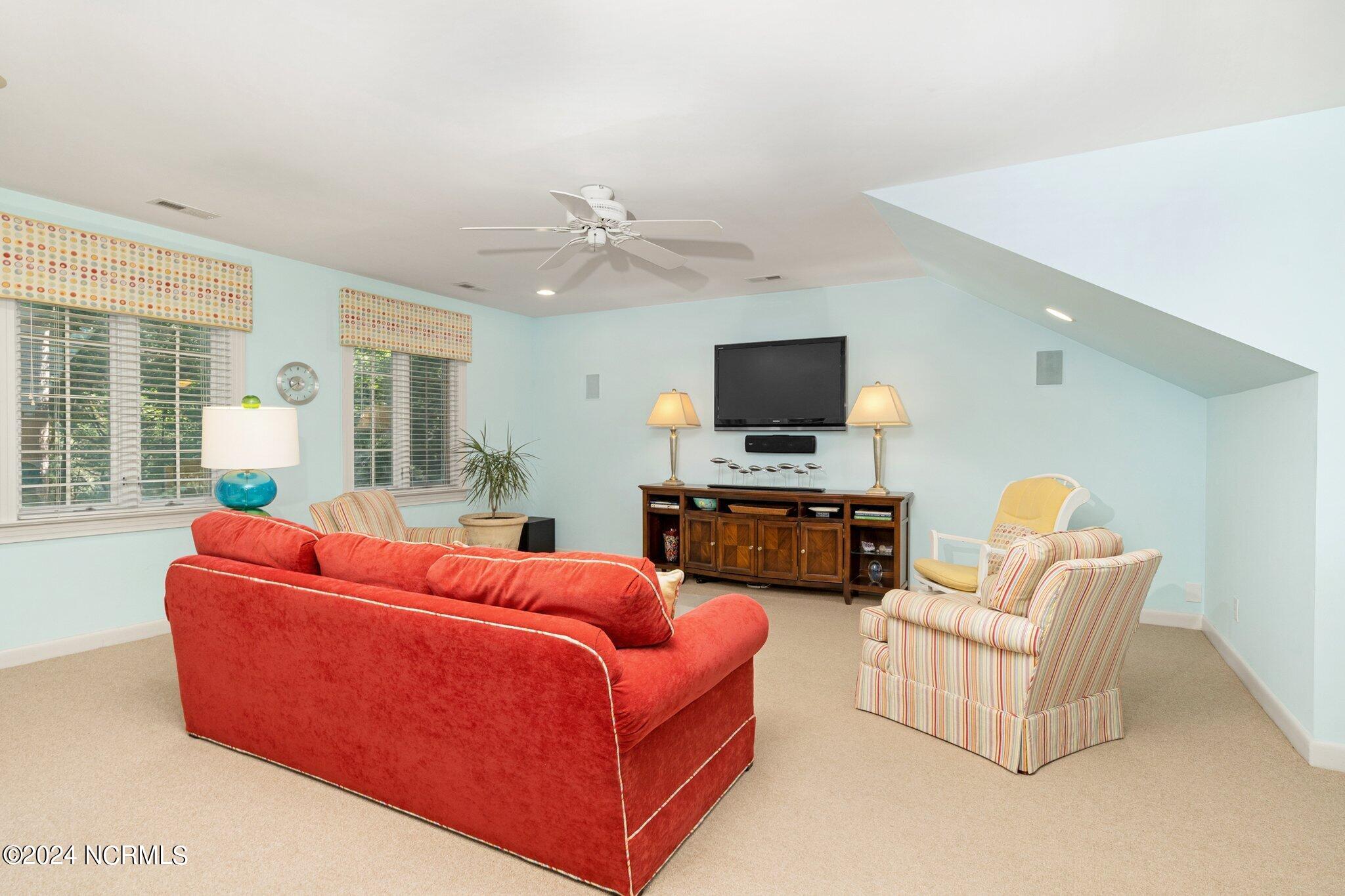 2128 Edinborough Road