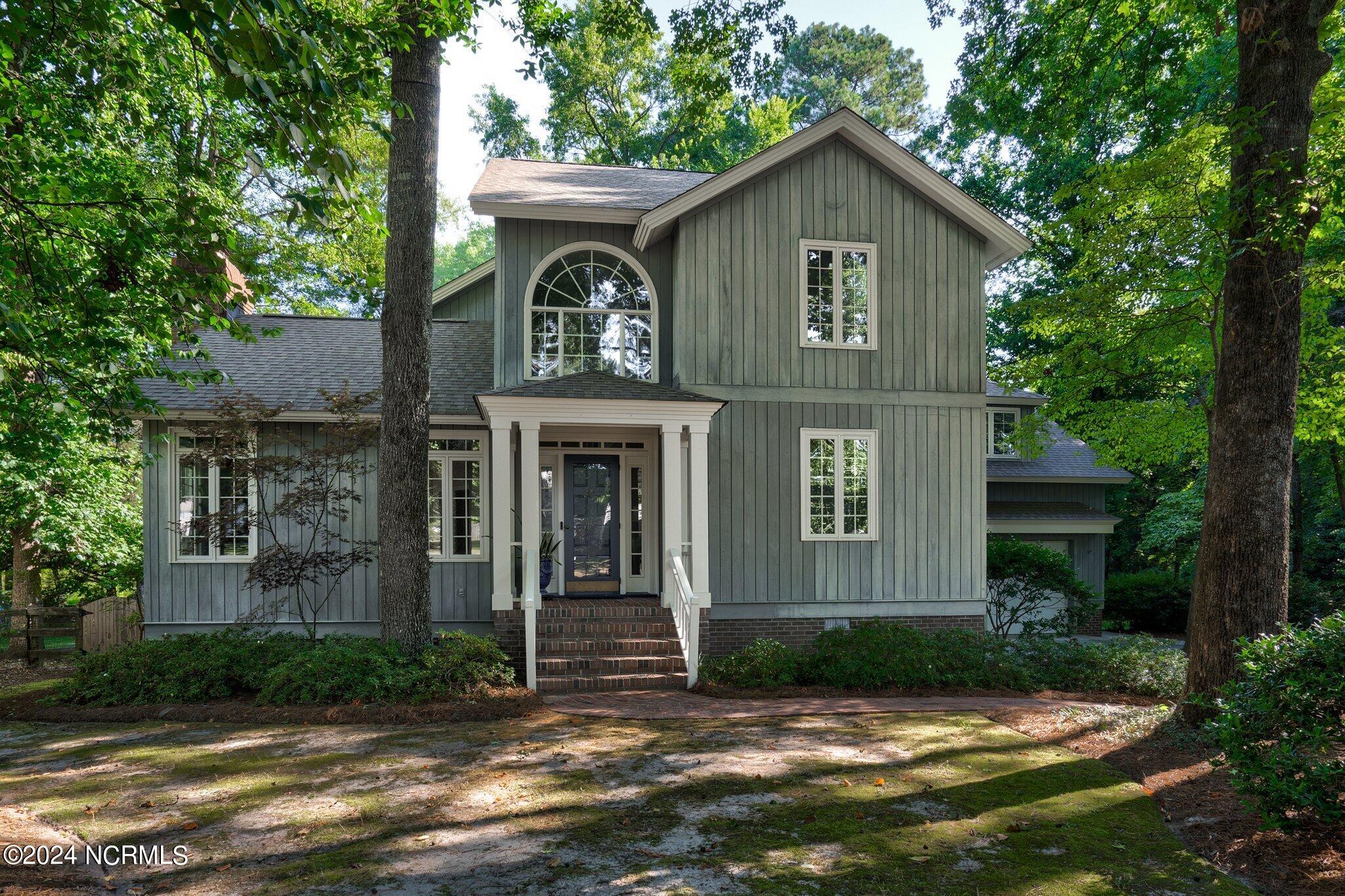 2128 Edinborough Road