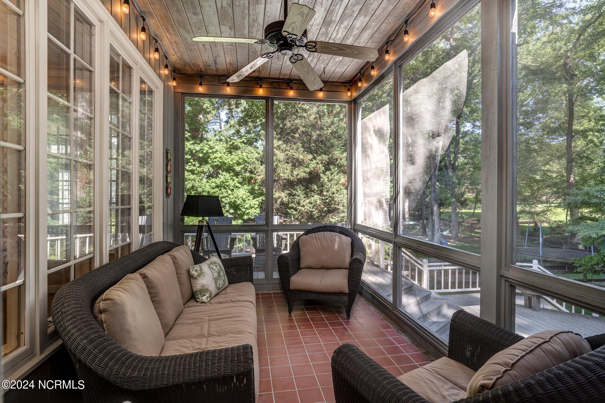 2128 Edinborough Road