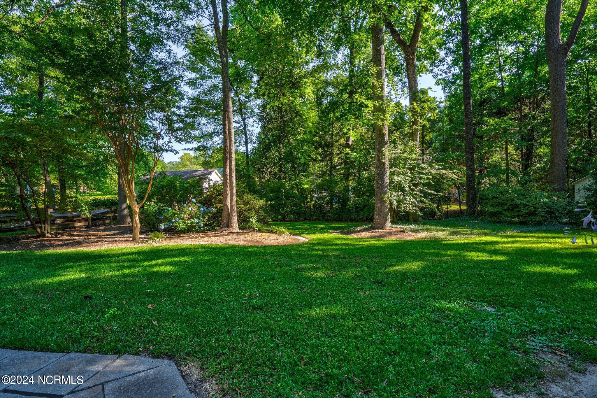 2128 Edinborough Road