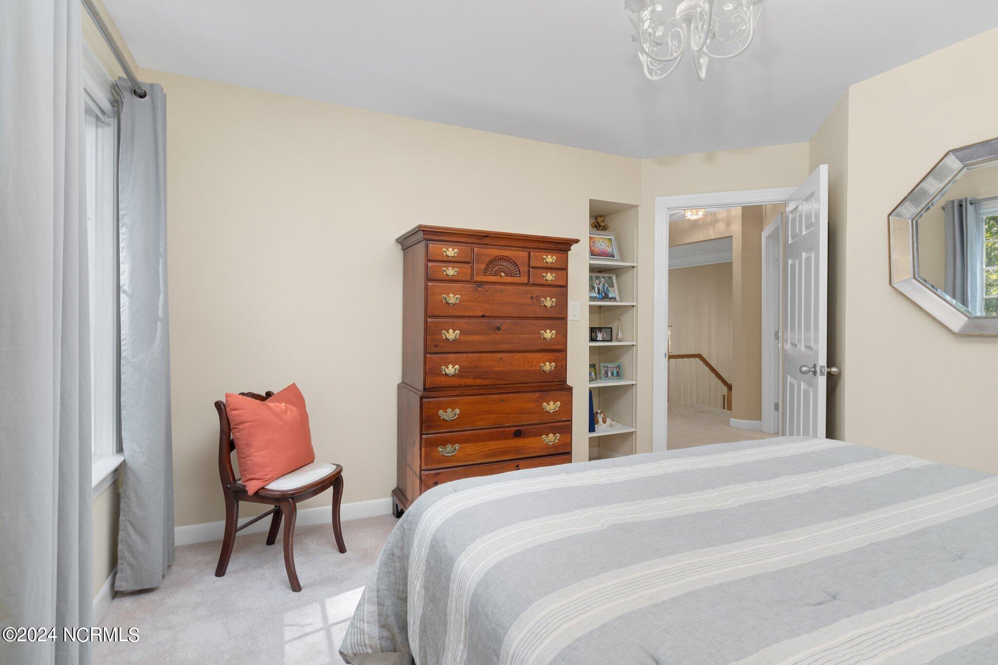 2128 Edinborough Road