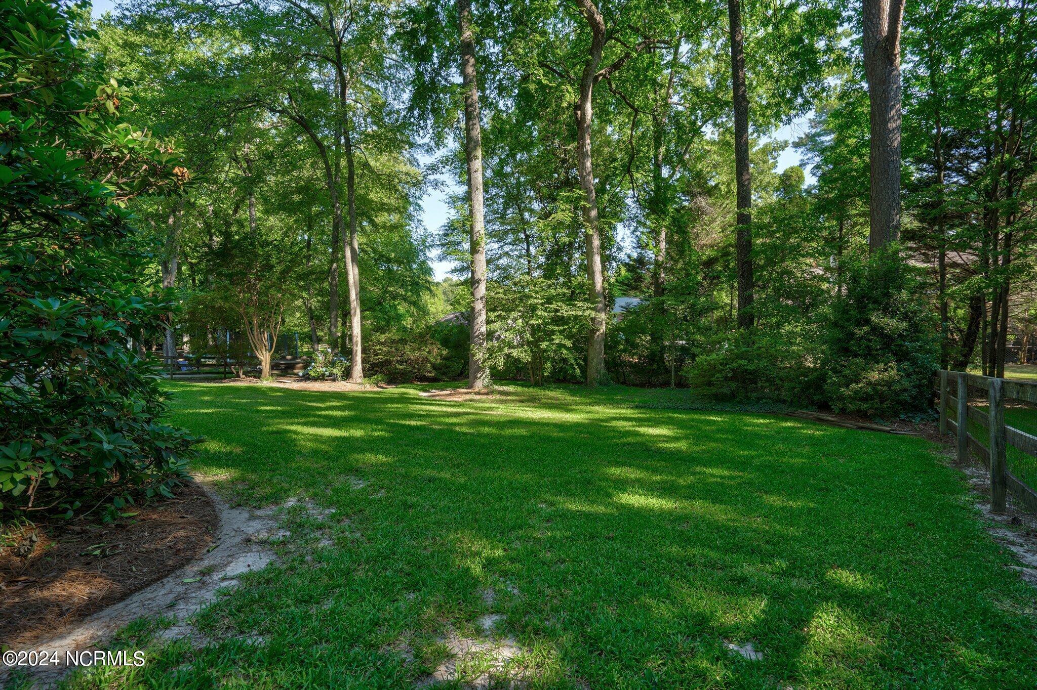 2128 Edinborough Road