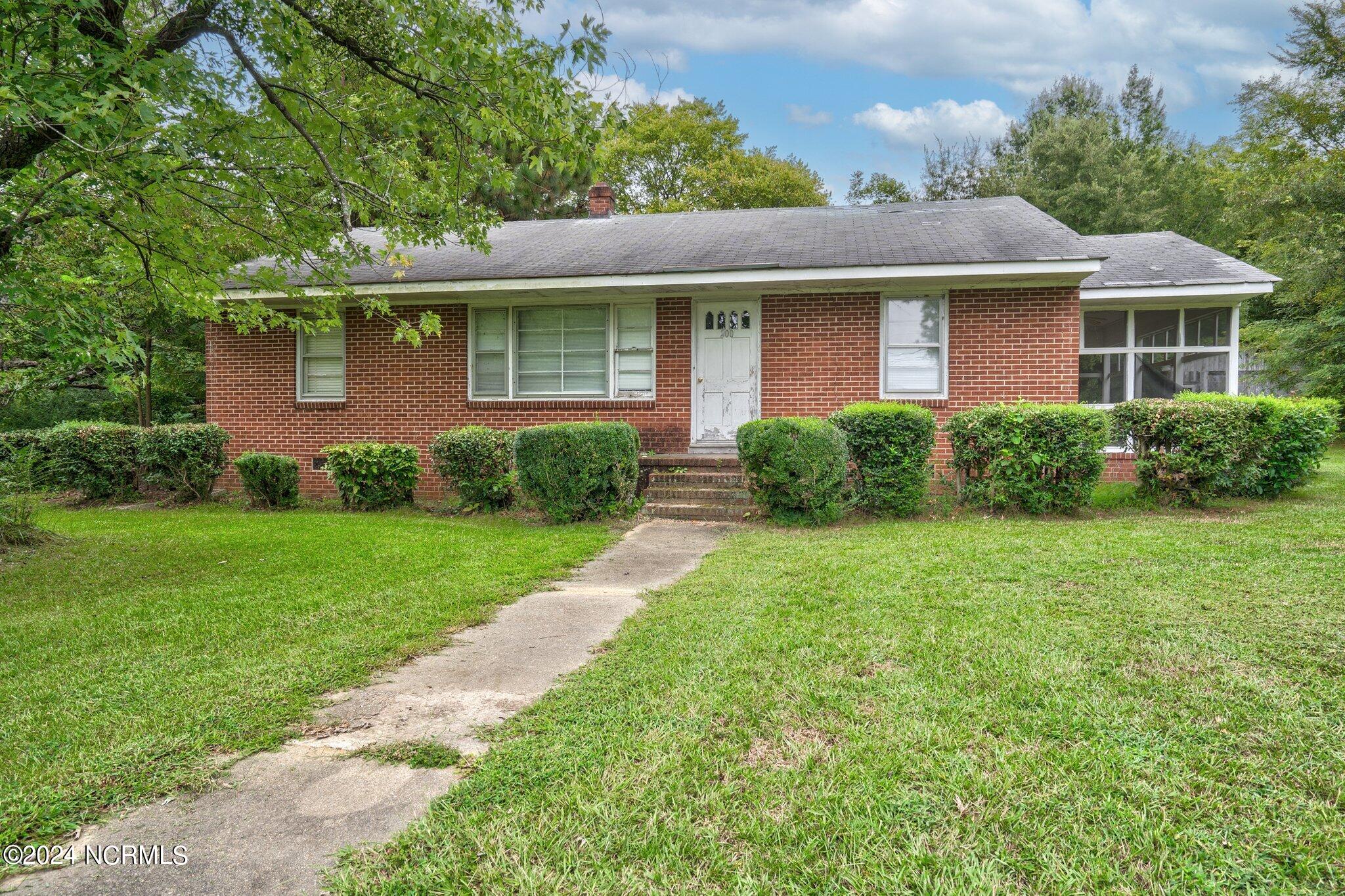 200 E Battleboro Avenue