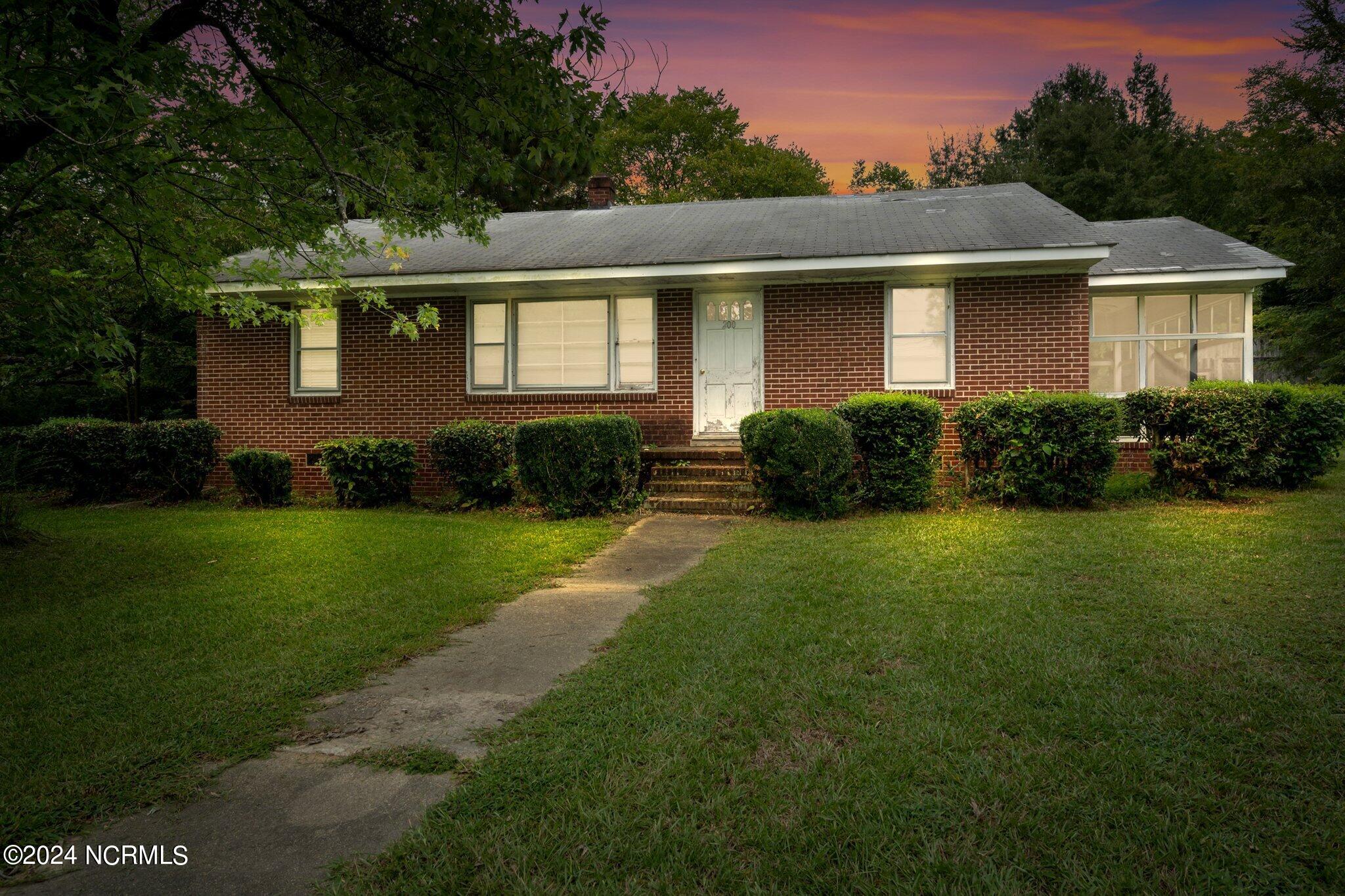 200 E Battleboro Avenue