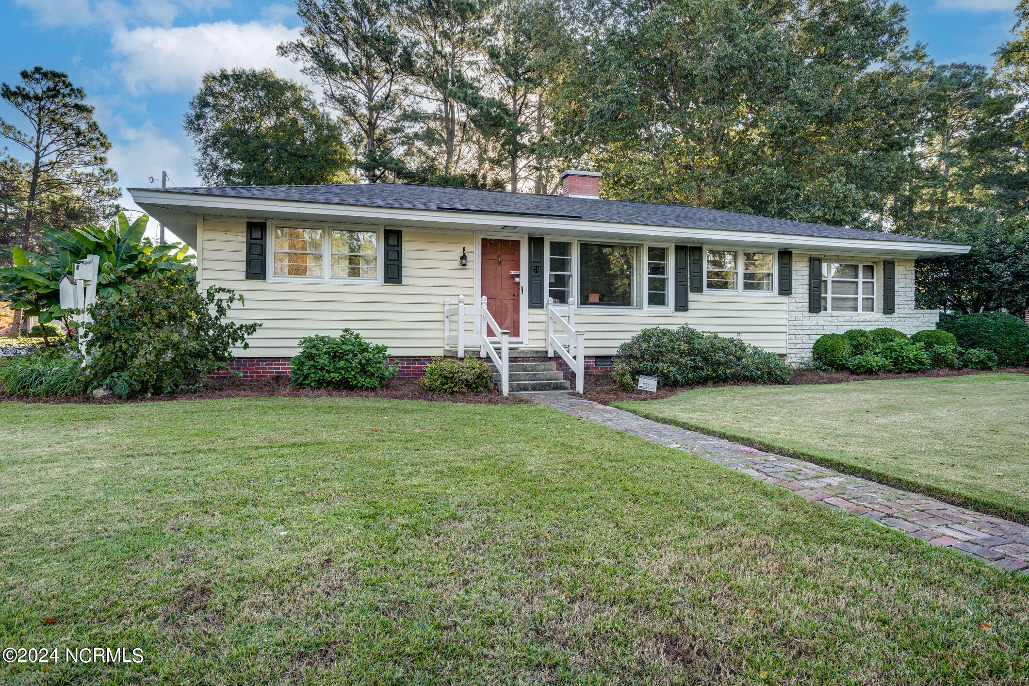 424 Clifton Road