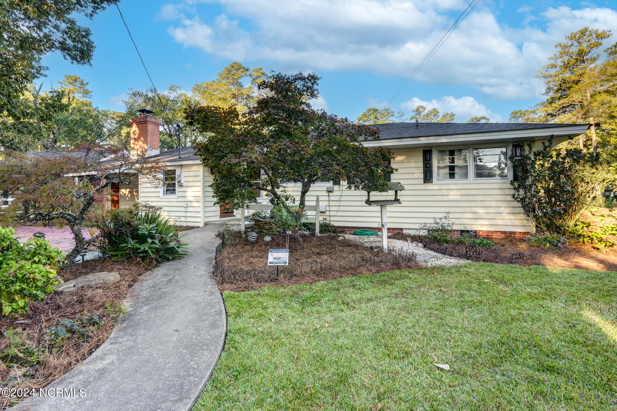 424 Clifton Road