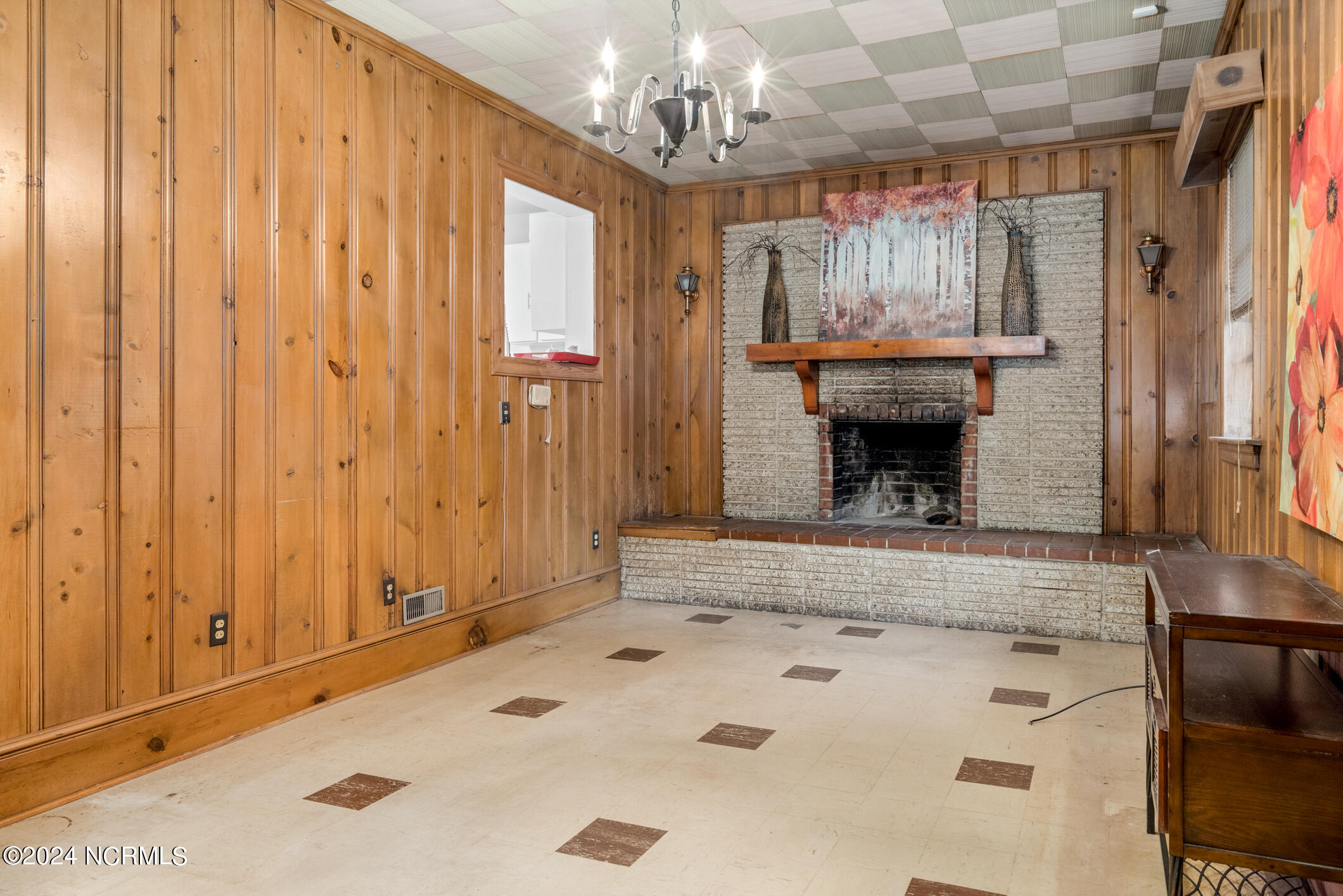 424 Clifton Road
