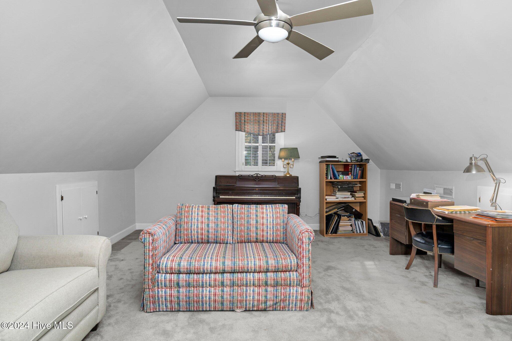 3012 Coleberry Trail