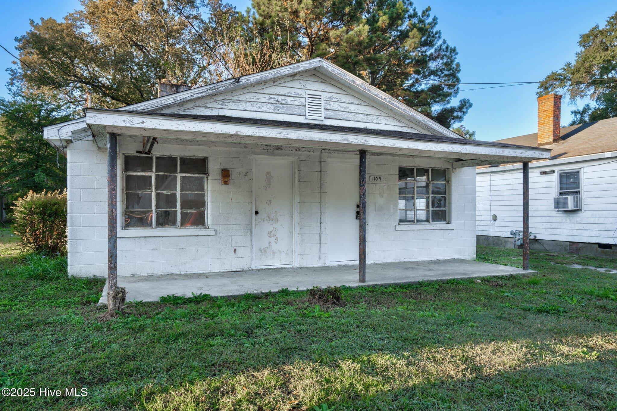 1109 Star Street