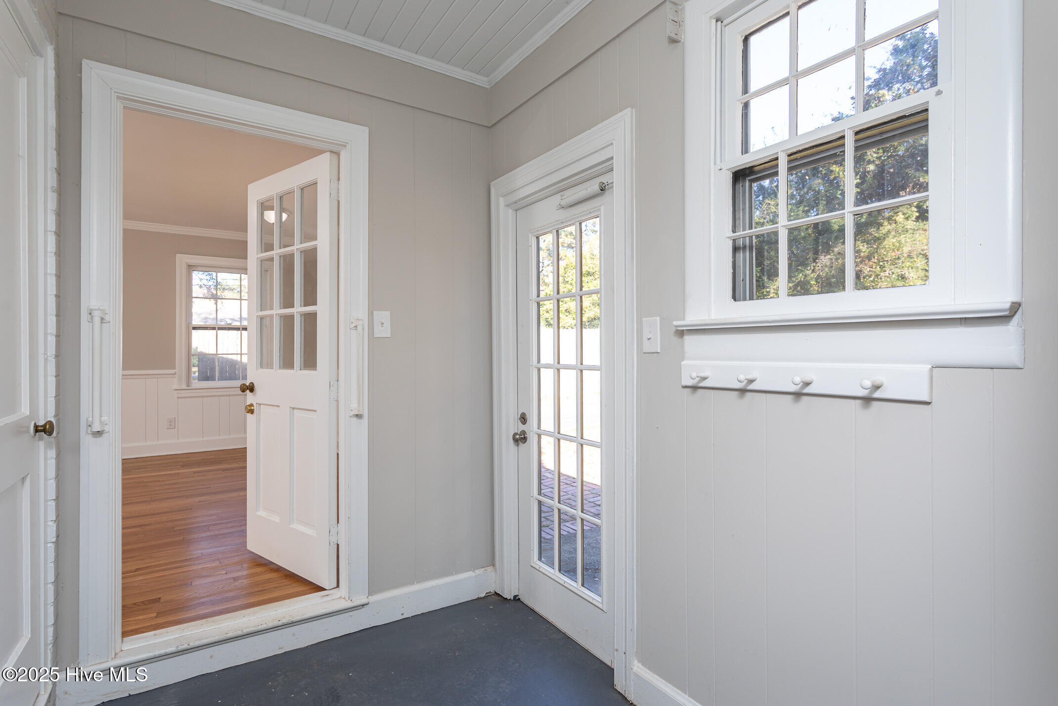 1606 Kenan Street NW