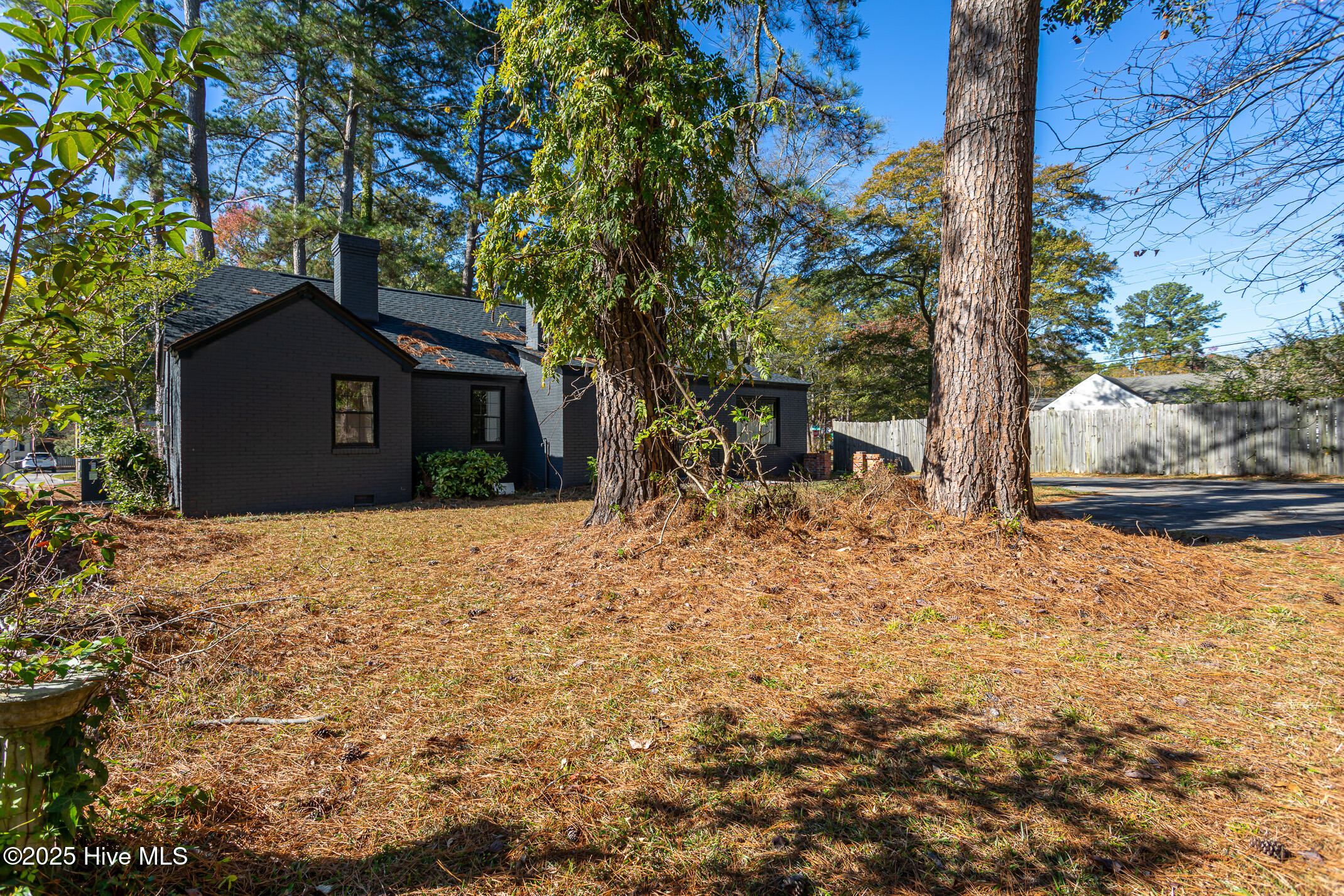 1606 Kenan Street NW