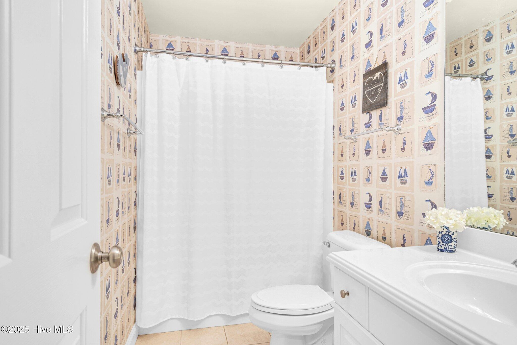 6489 Waters Edge Drive