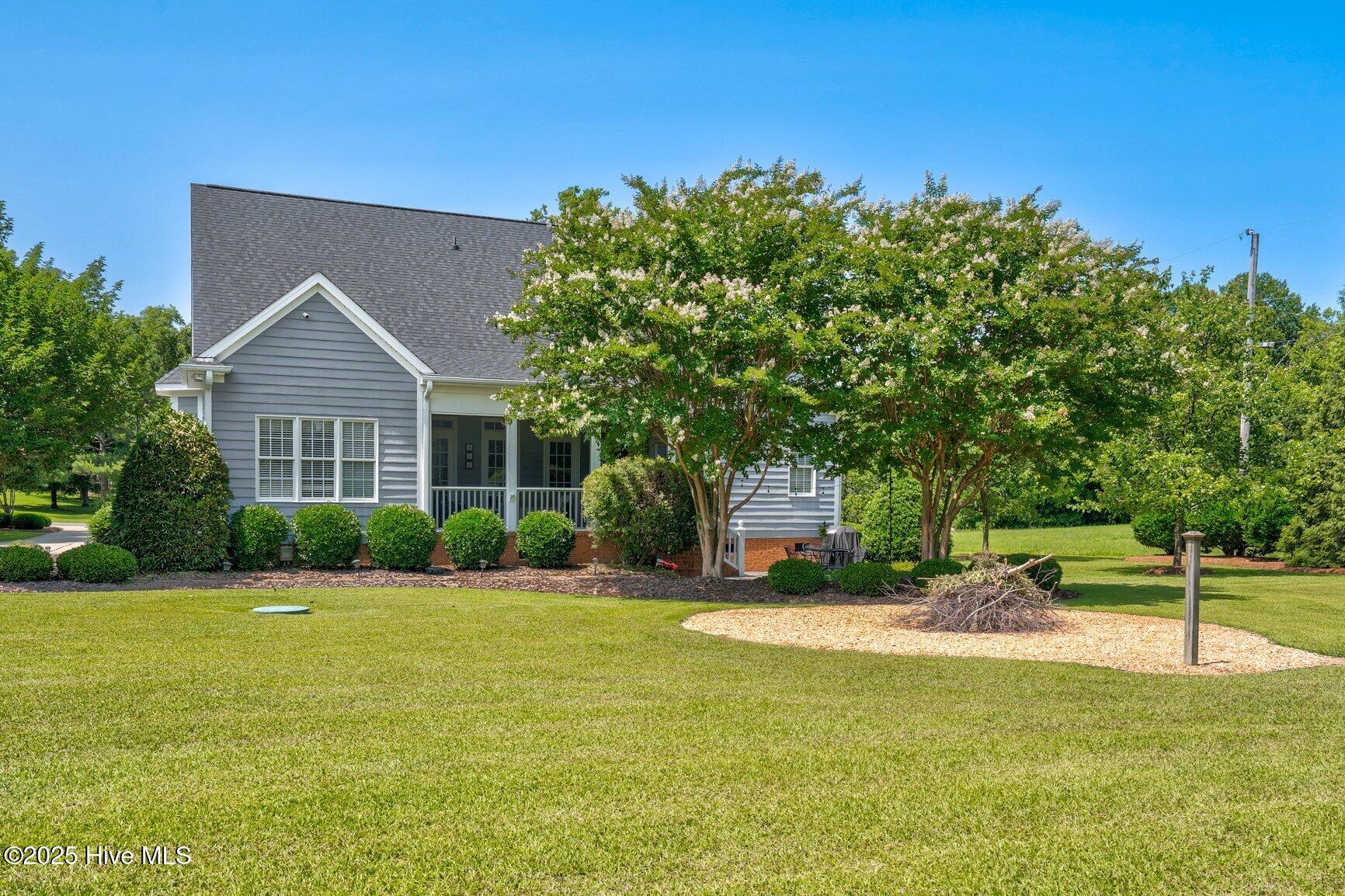 6489 Waters Edge Drive