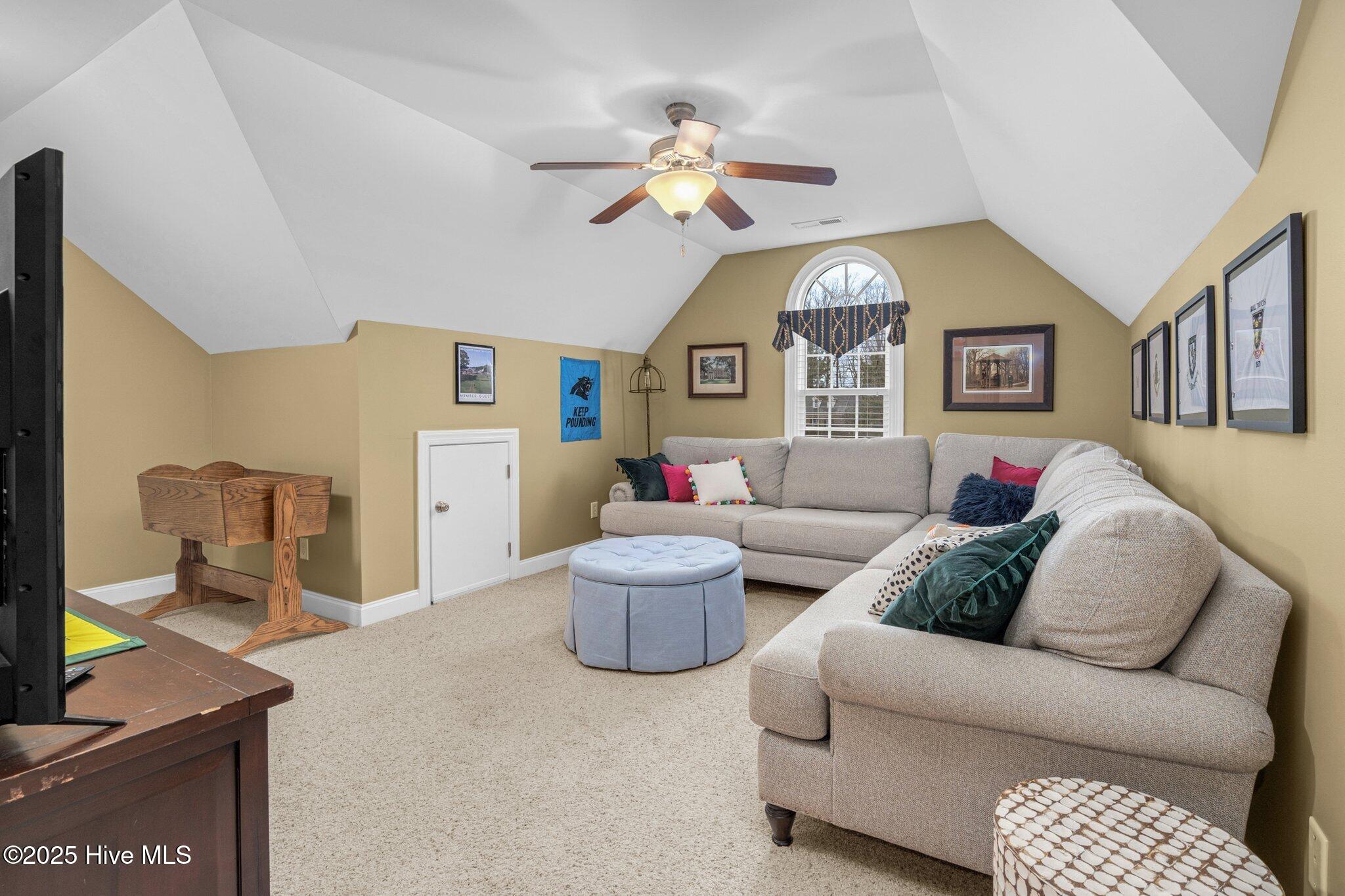 6489 Waters Edge Drive