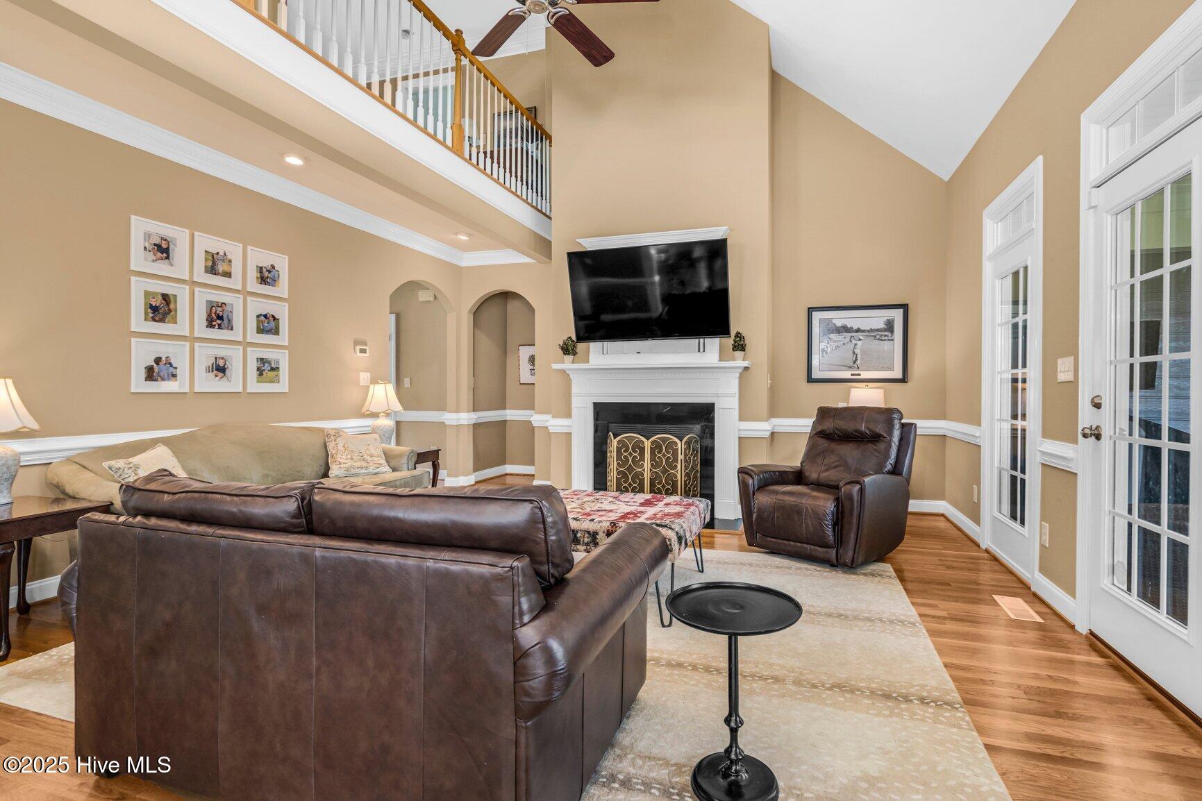 6489 Waters Edge Drive