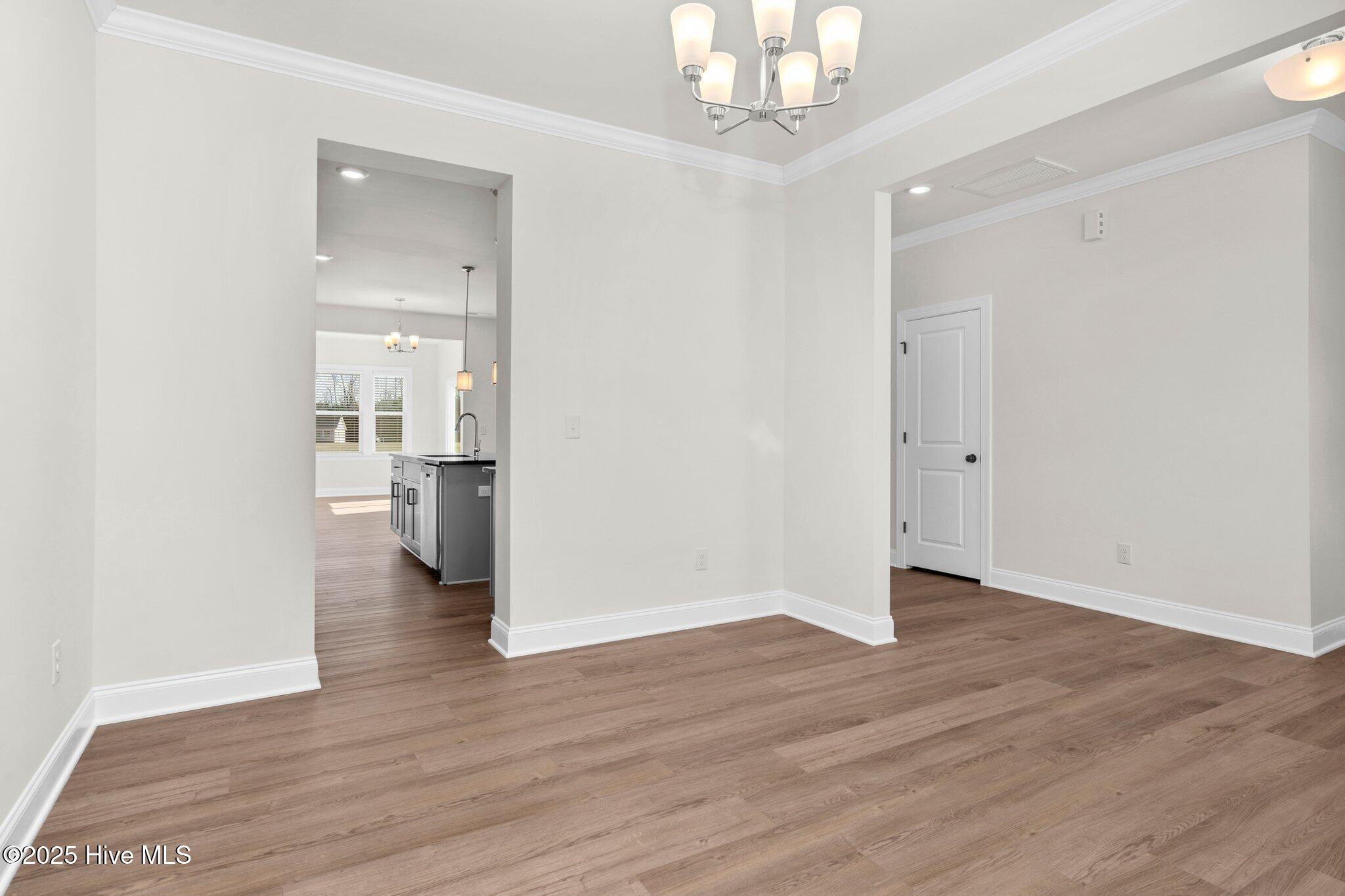 75 Eltham