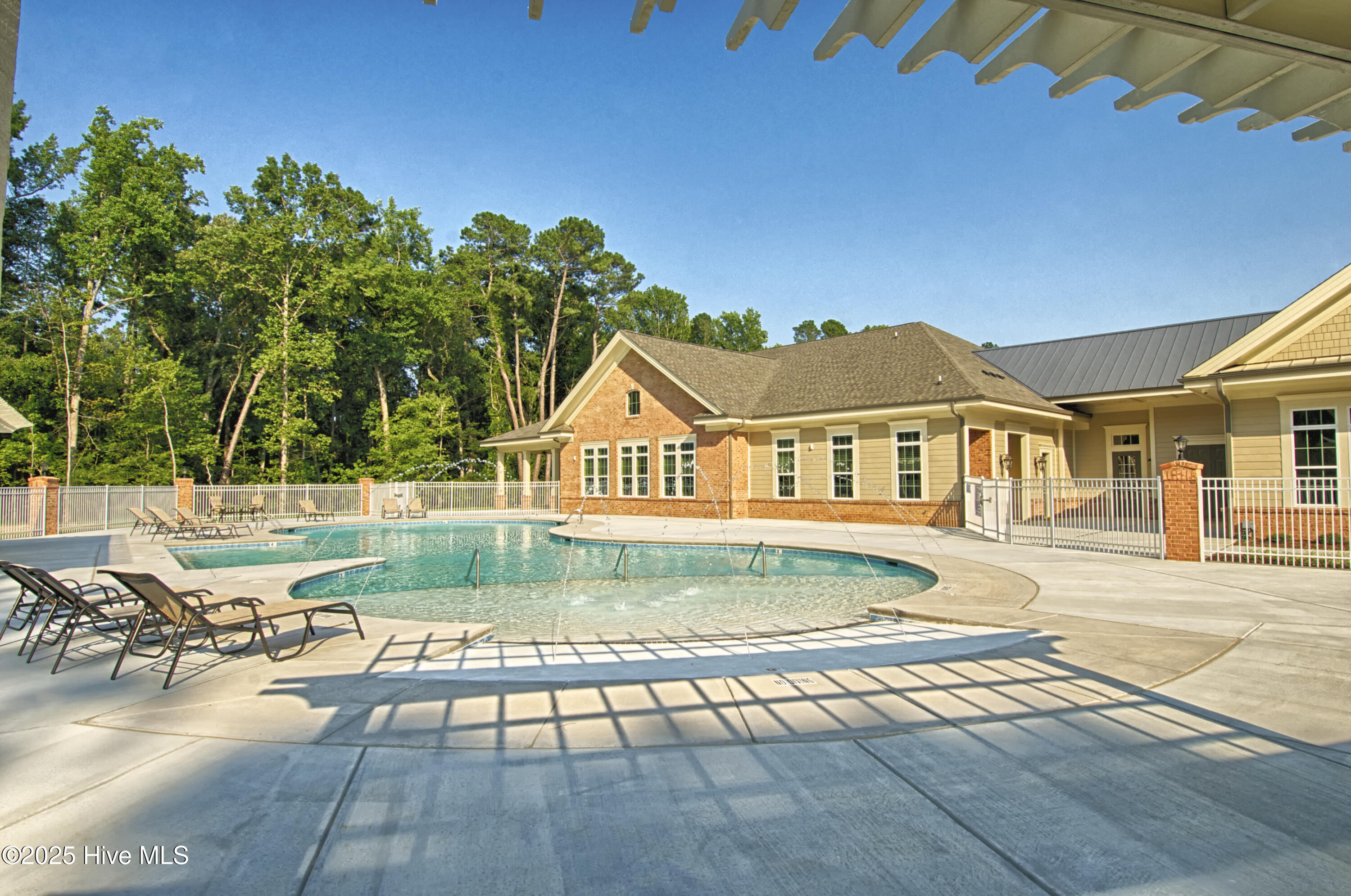 392 Great Glen