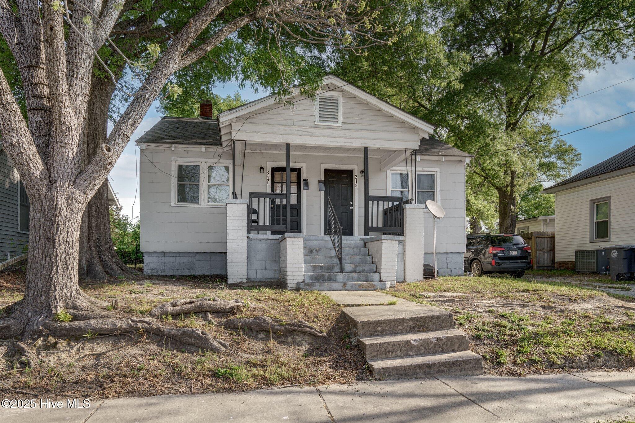 218 W Virginia Street