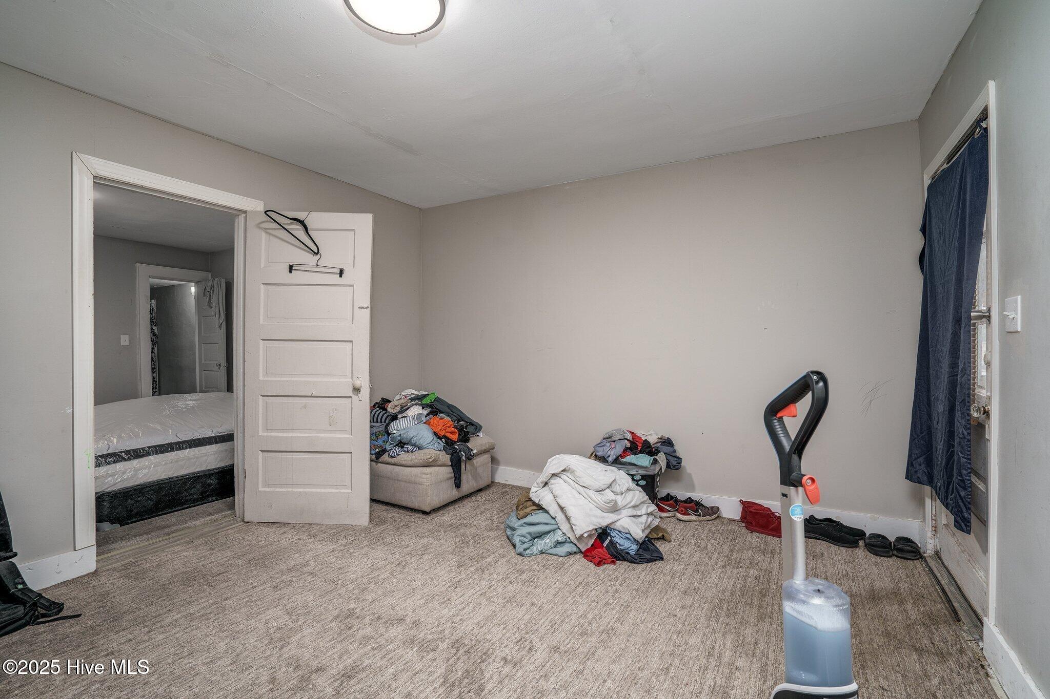 218 W Virginia Street