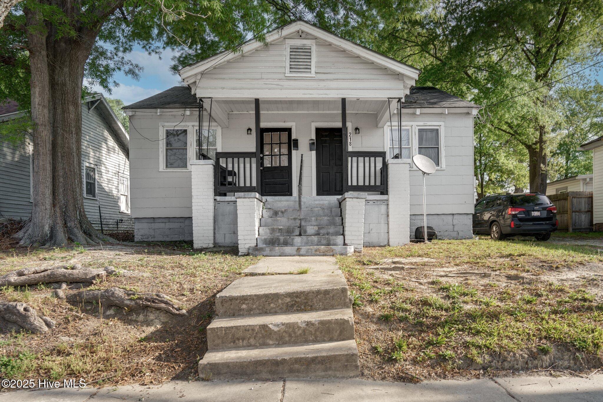 218 W Virginia Street