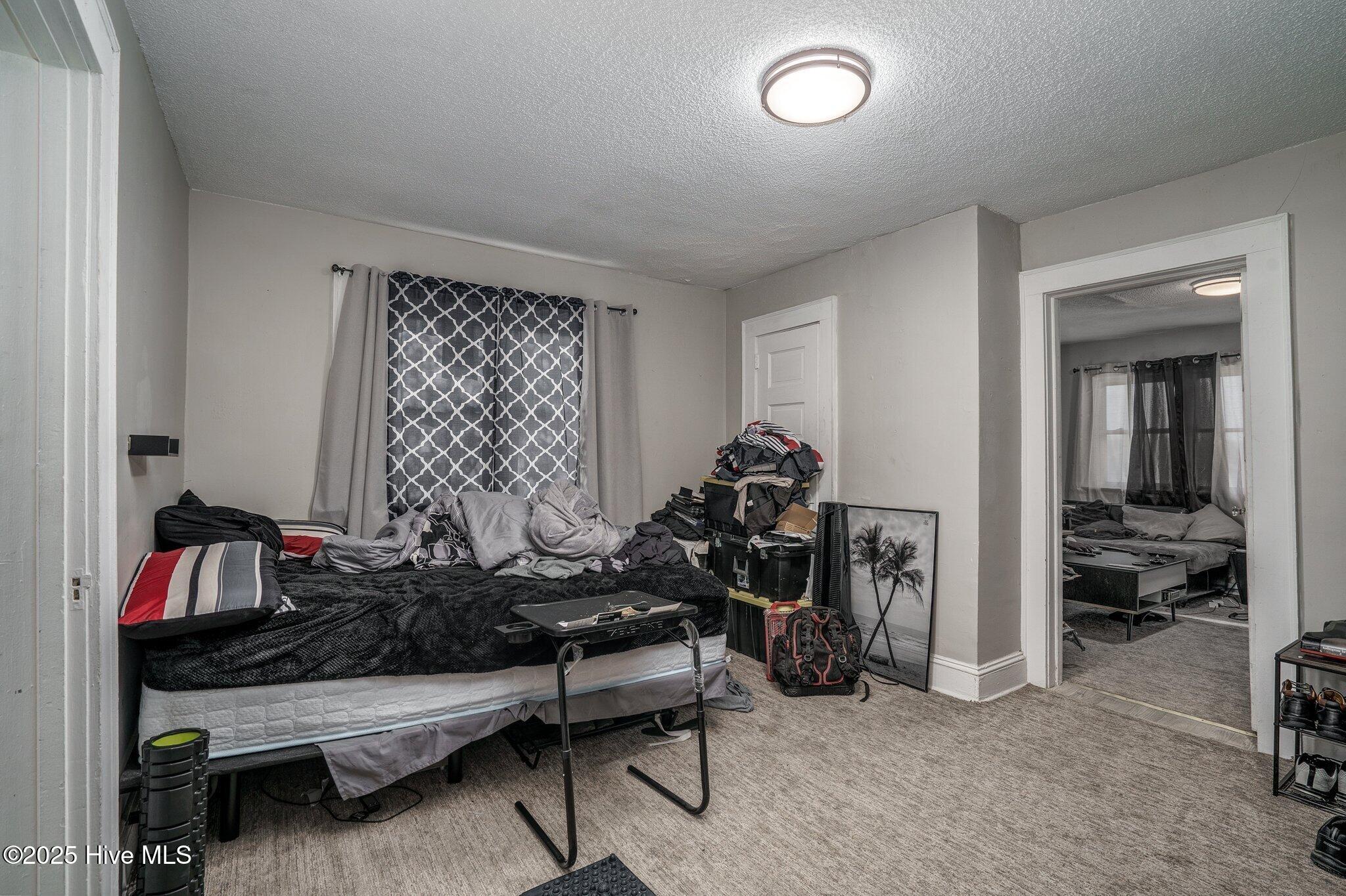 218 W Virginia Street