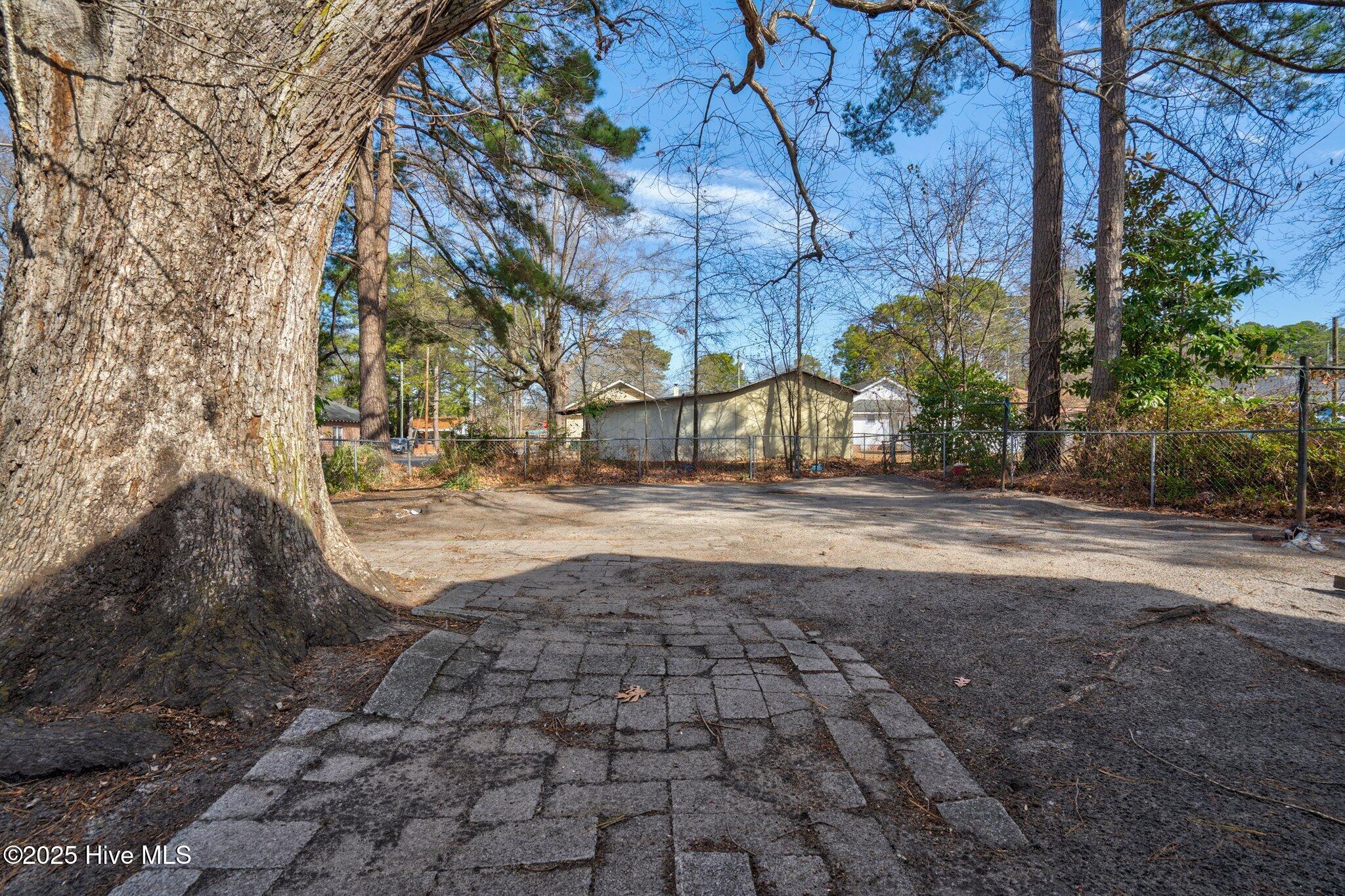 922 Nashville Road