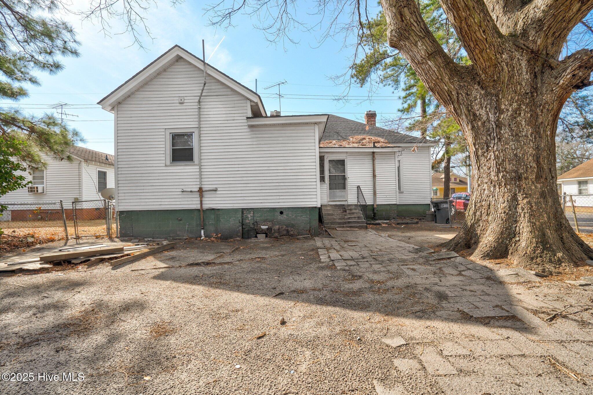 922 Nashville Road