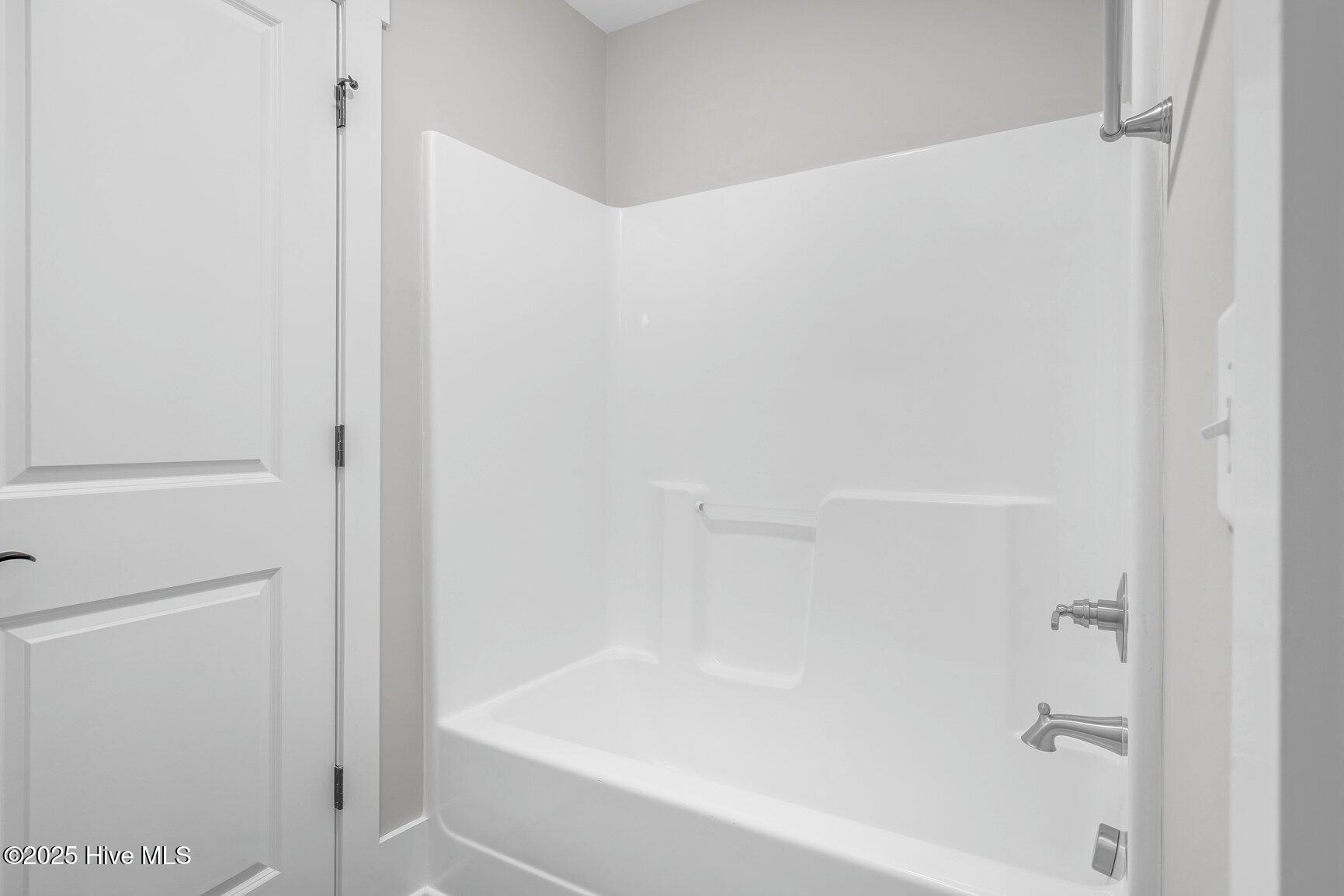 5450 Hunter Hill Road