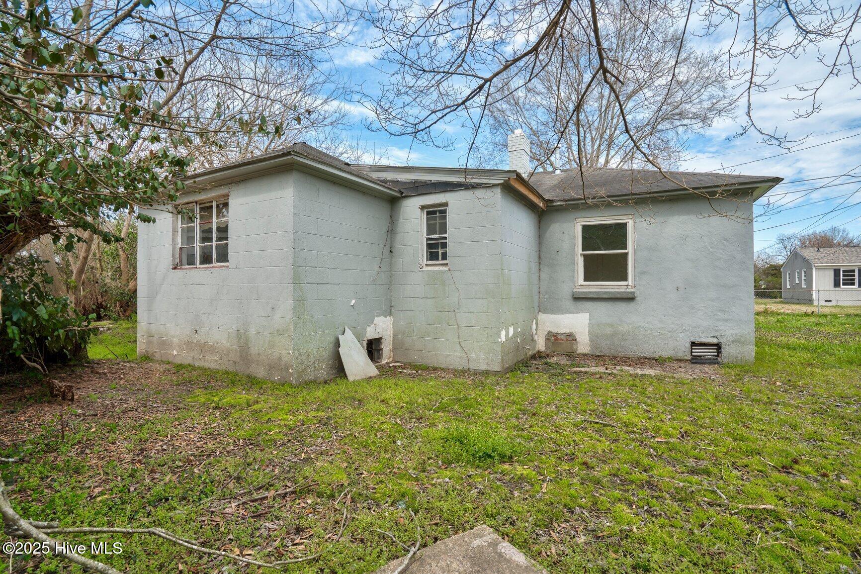 415 Estell Street