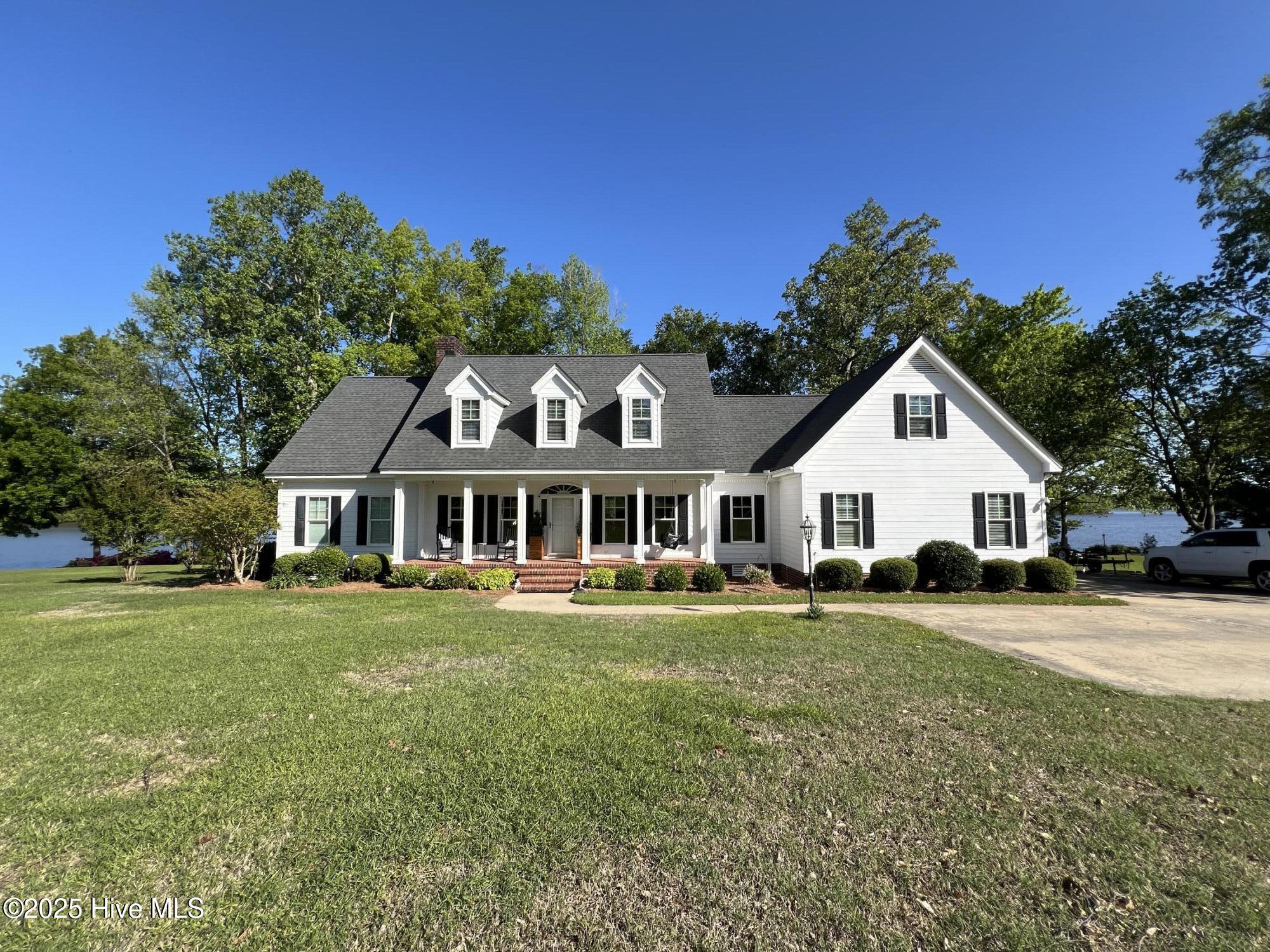 6392 Waters Edge Drive