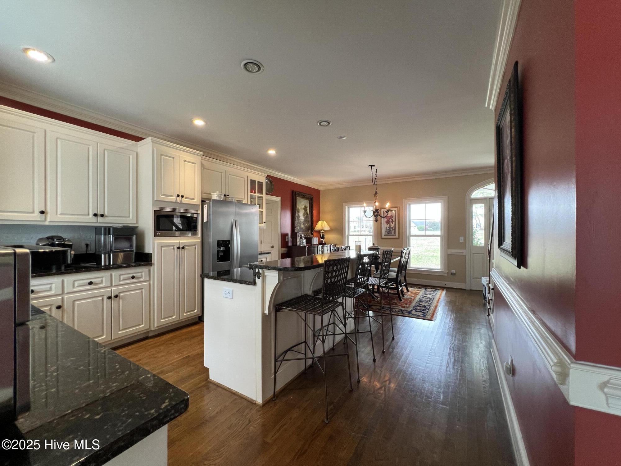 6392 Waters Edge Drive