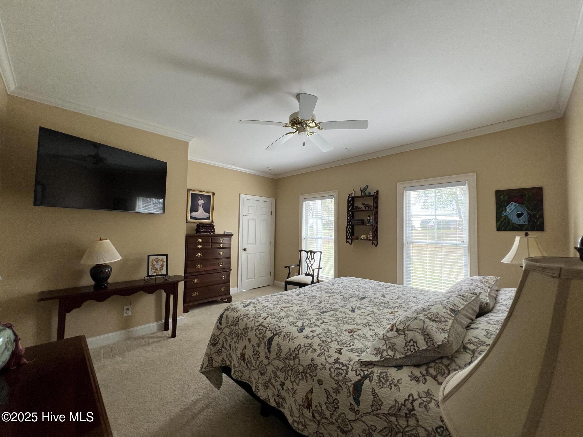 6392 Waters Edge Drive